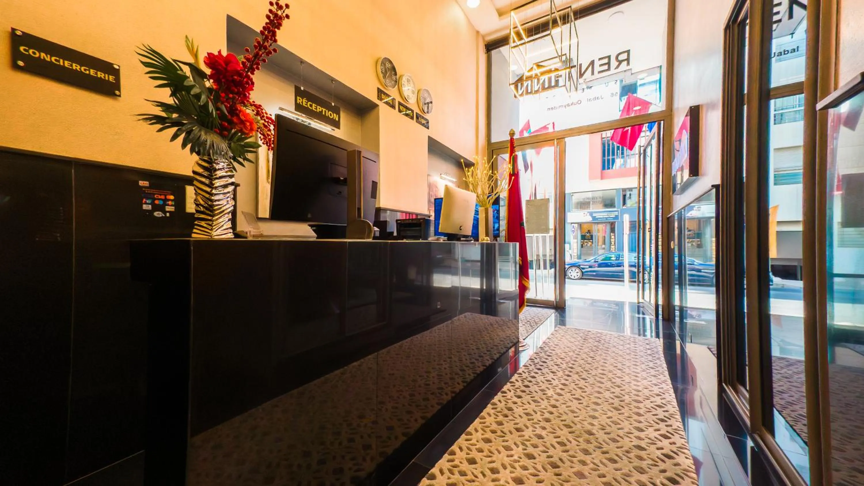 Lobby or reception in RENT-INN Suites Hotel