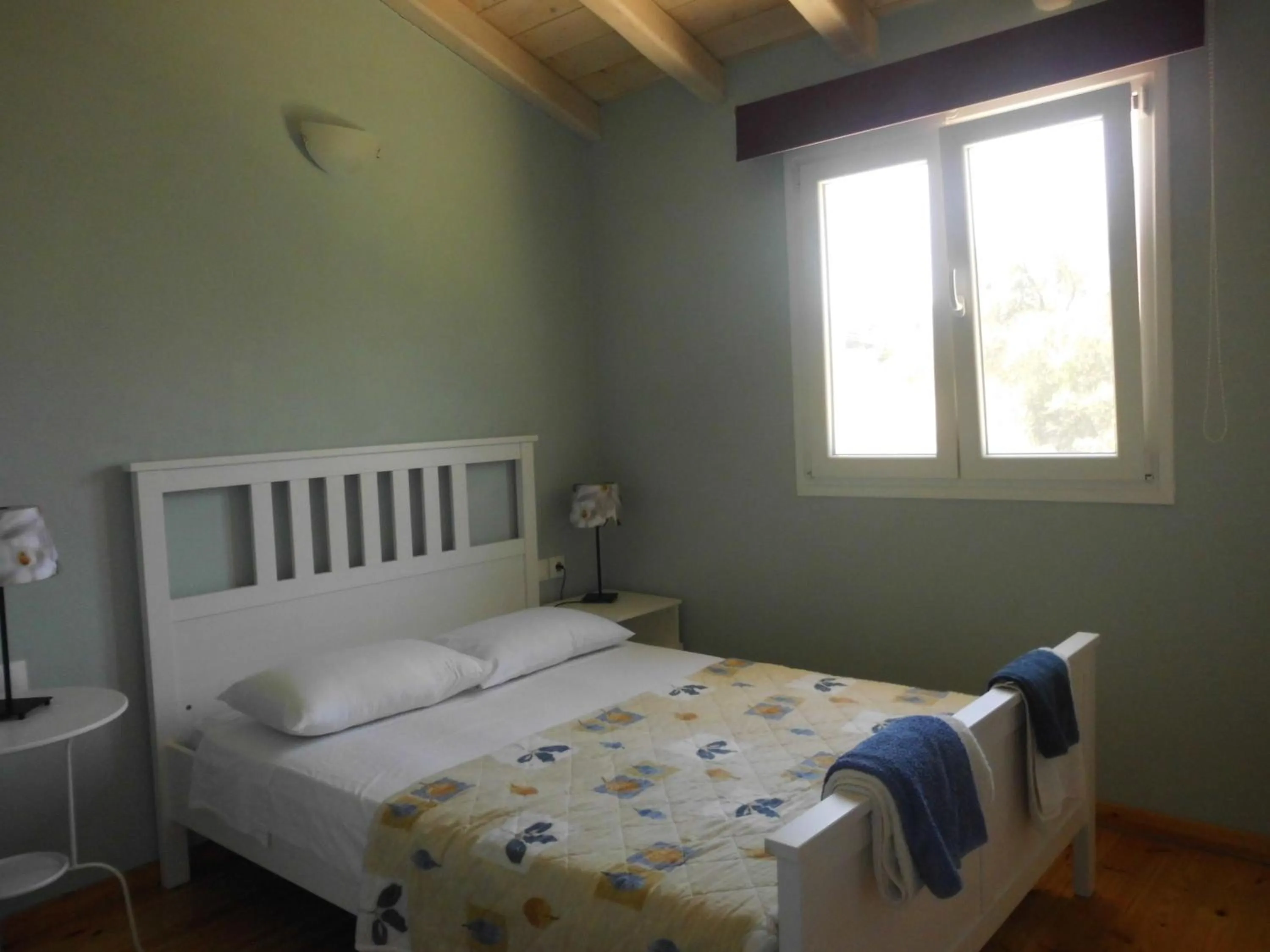 Bedroom, Bed in Shambala Apartments