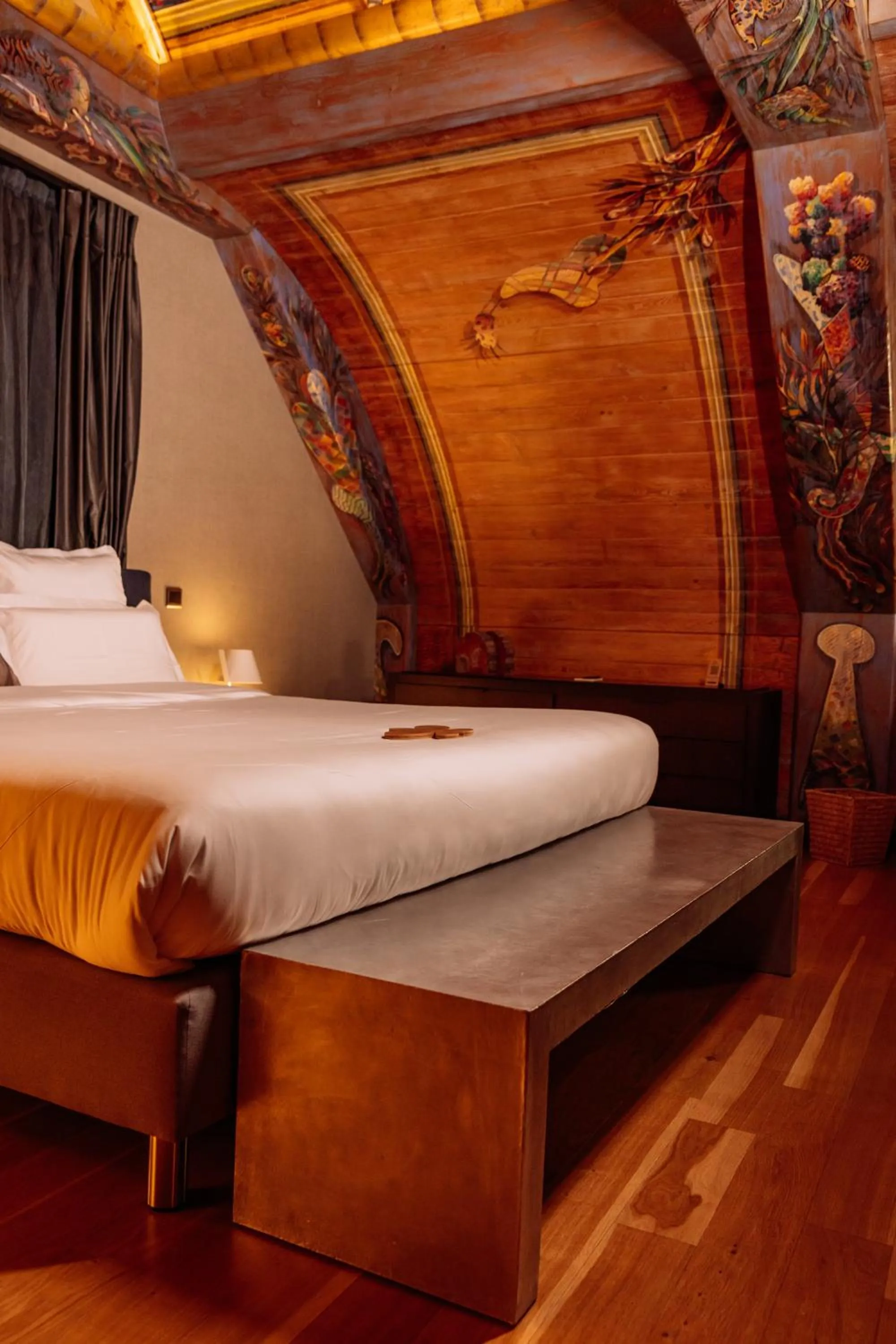 Bedroom, Bed in Hotel des Berges, Restaurant Gastronomique & Spa