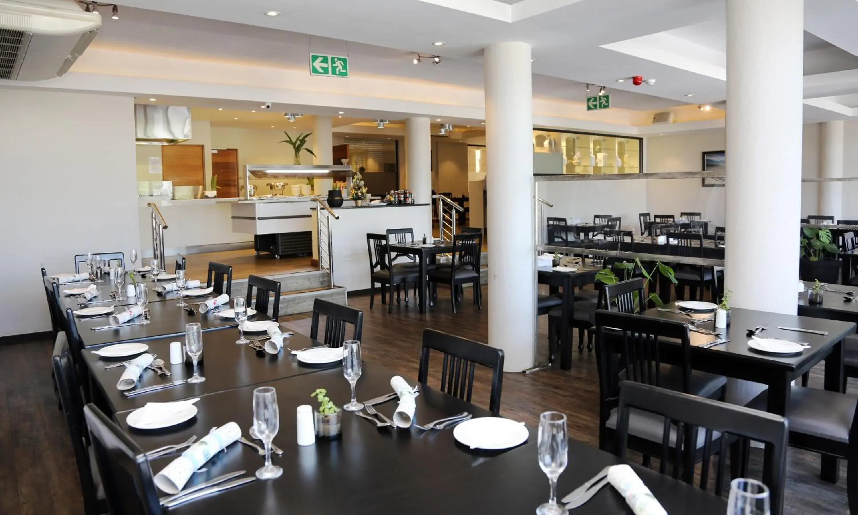 Restaurant/places to eat in Blue Lagoon Hotel and Conference Centre Restaurant/places to eat in Blue Lagoon Hotel and Conference Centre