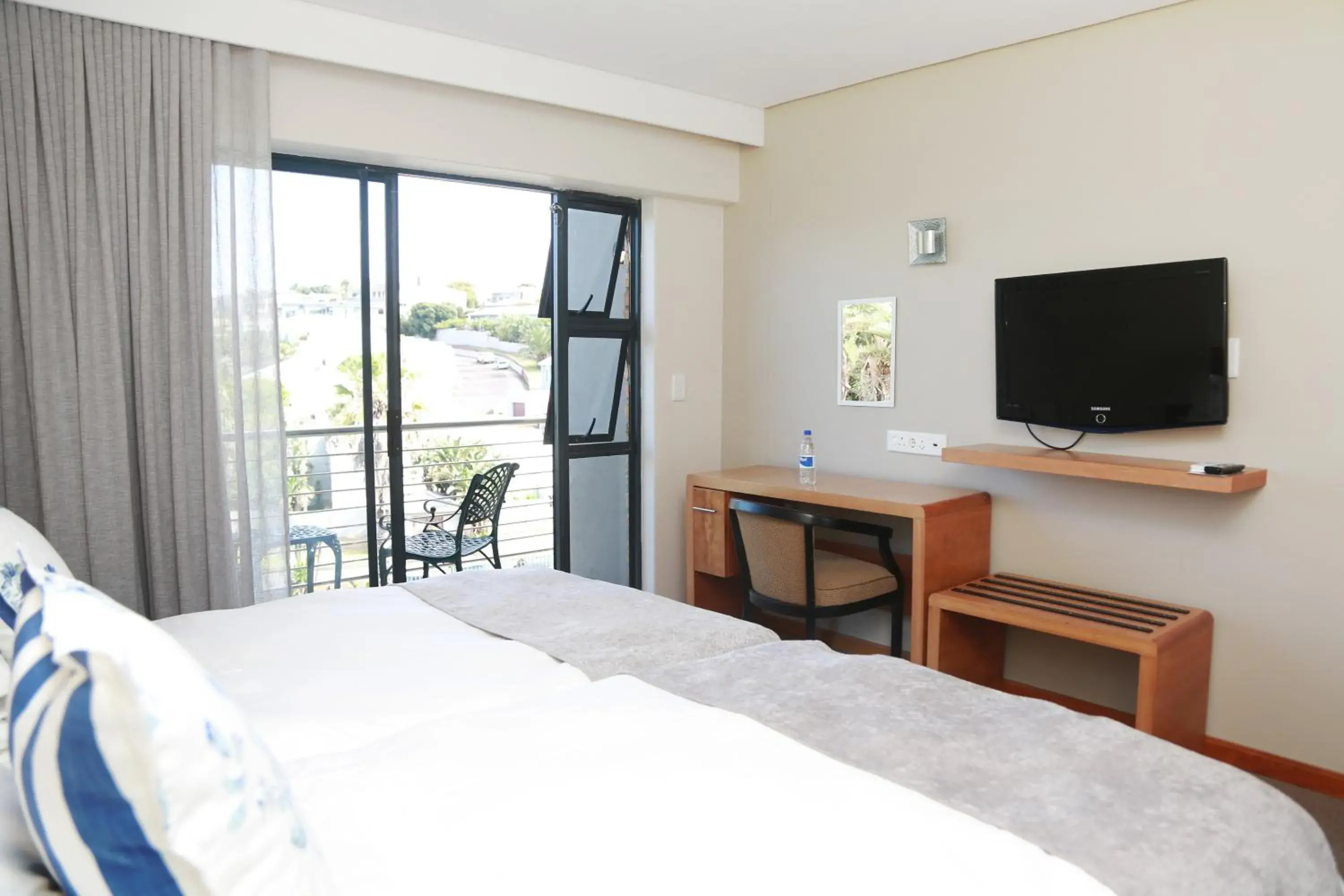 Patio, Bed in Blue Lagoon Hotel and Conference Centre Patio, Bed in Blue Lagoon Hotel and Conference Centre