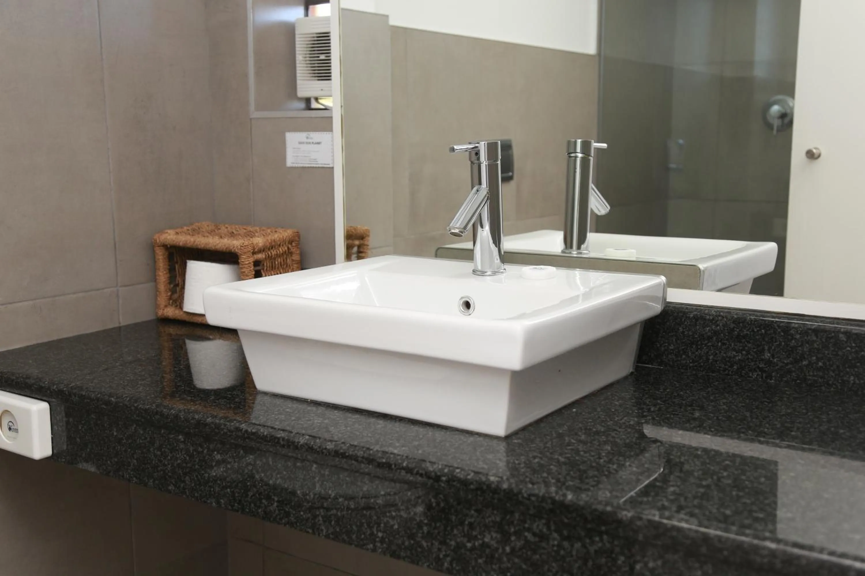 Bathroom in Blue Lagoon Hotel and Conference Centre