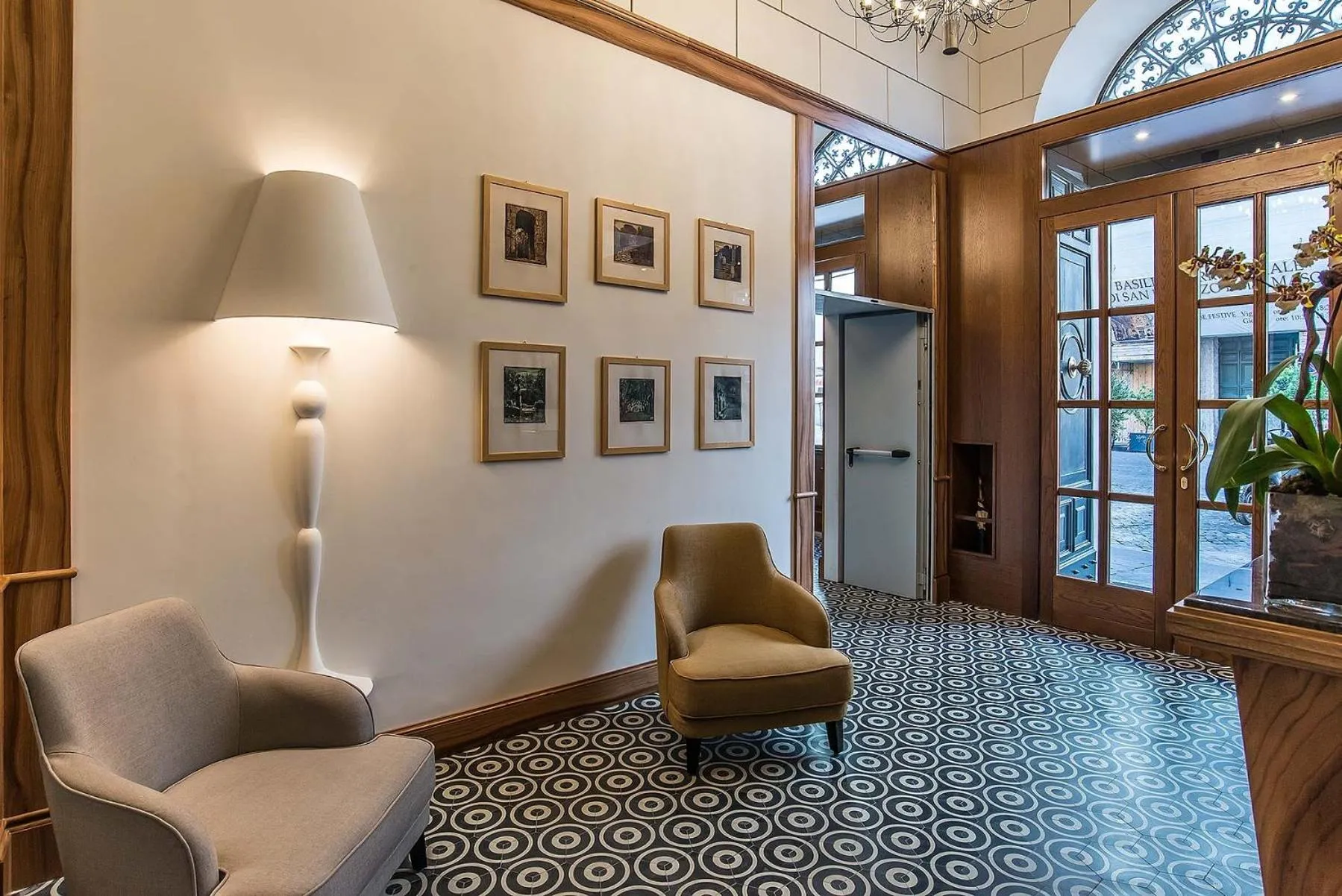 Decorative detail in Hotel Damaso