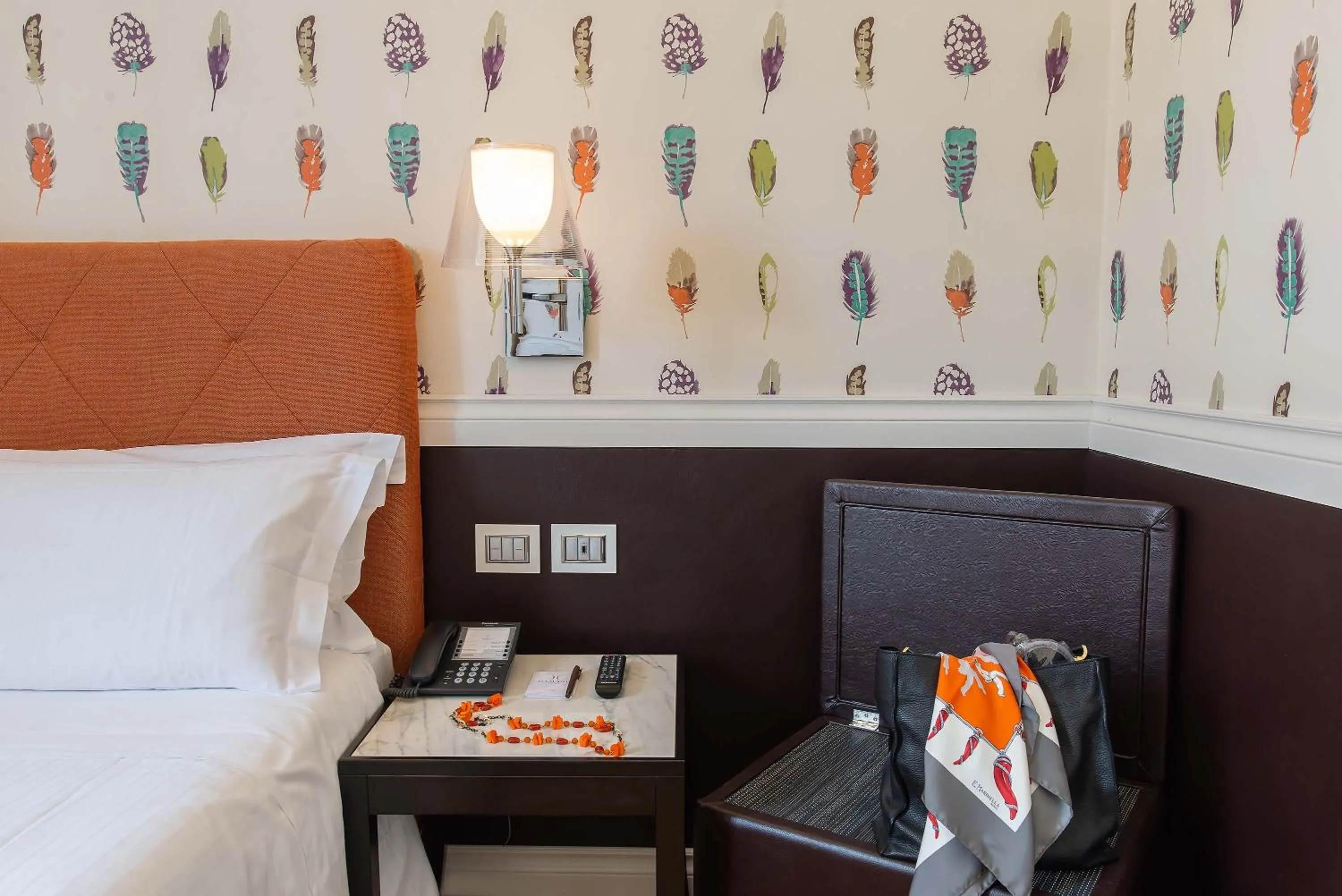 Bedroom, Bed in Hotel Damaso