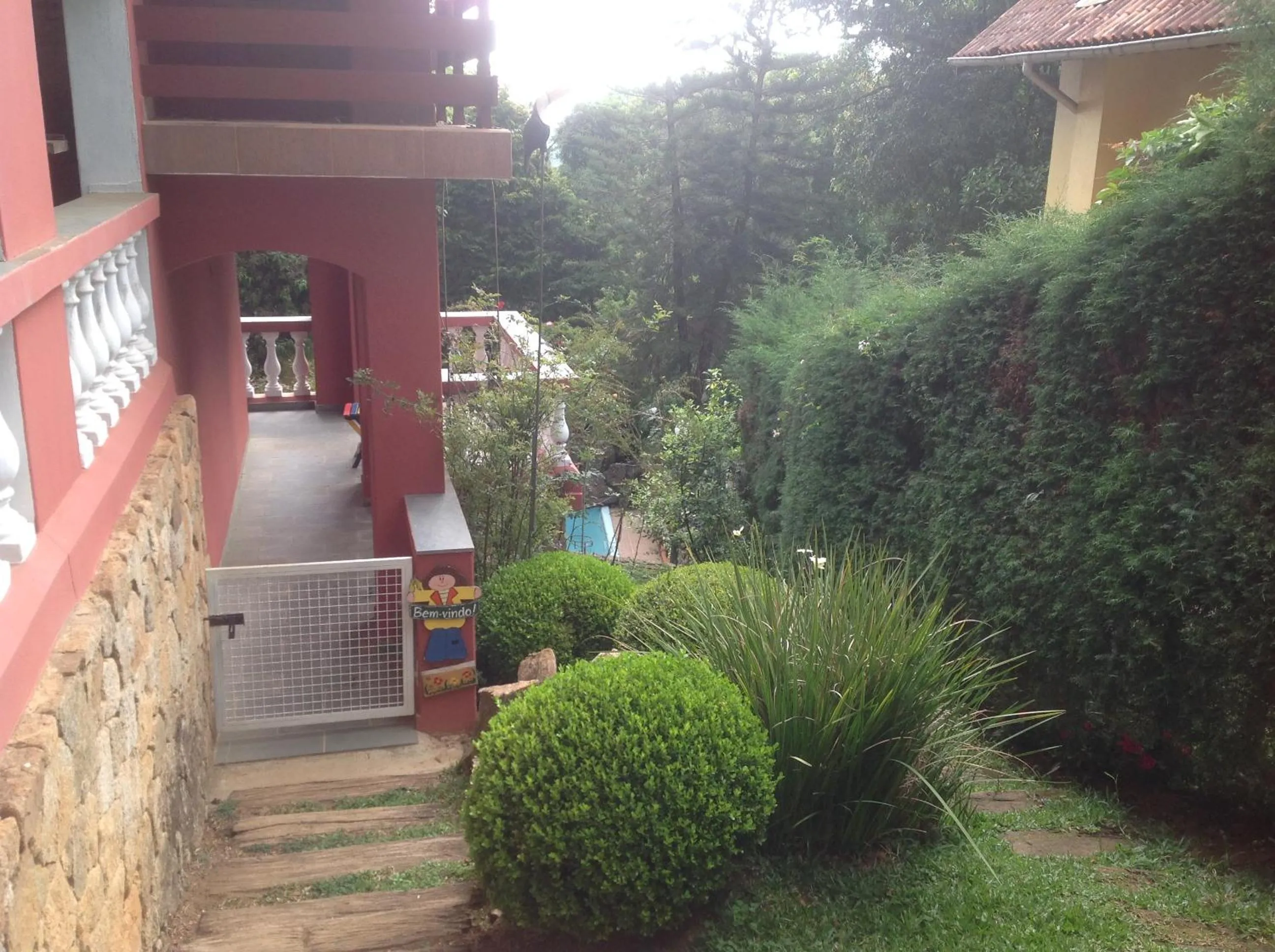 Garden in Hospedagem Casadalee chalé com piscina privativa aquecida e Apartamento sem piscina