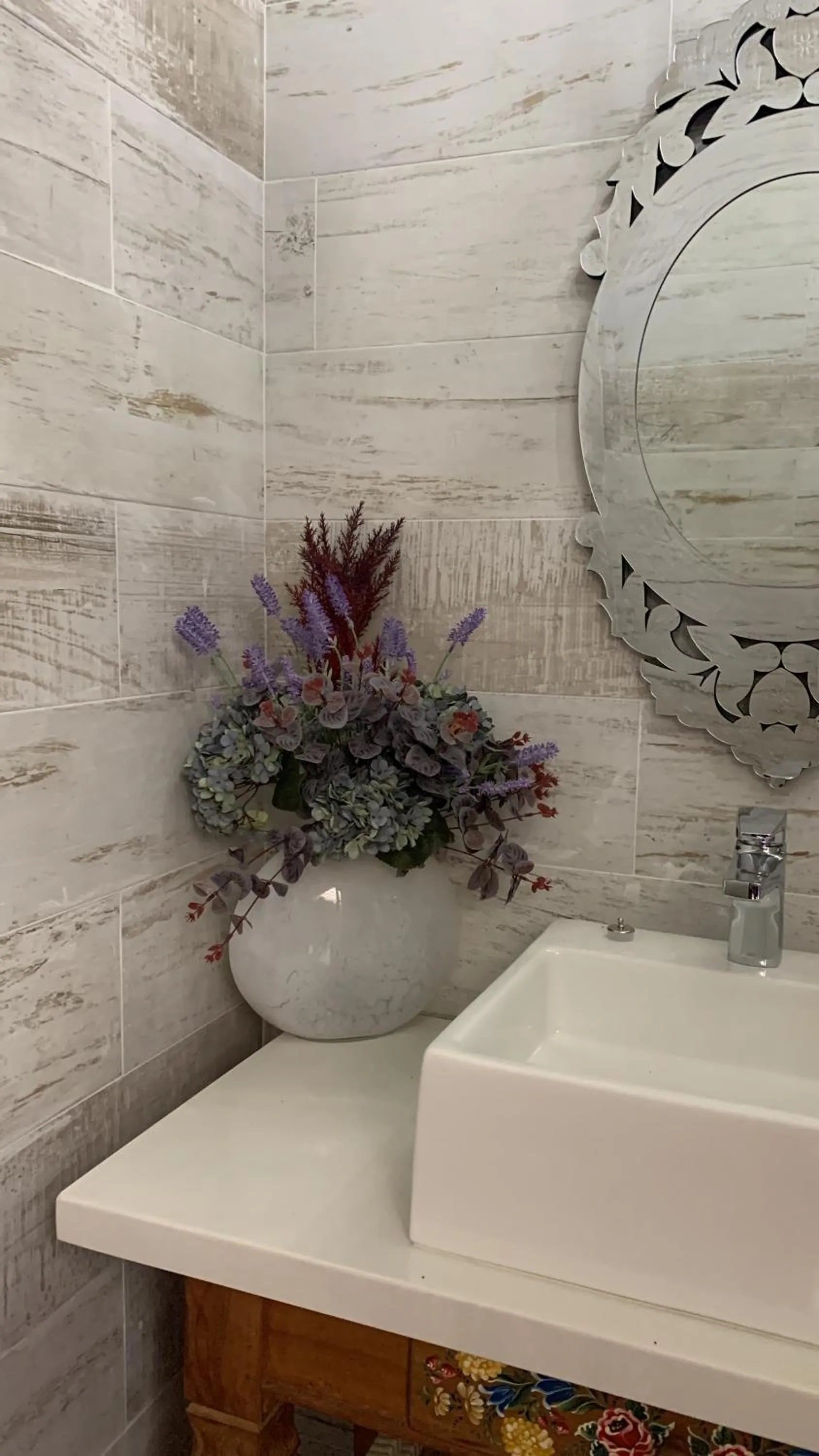 Bathroom in Hospedagem Casadalee chalé com piscina privativa aquecida e Apartamento sem piscina