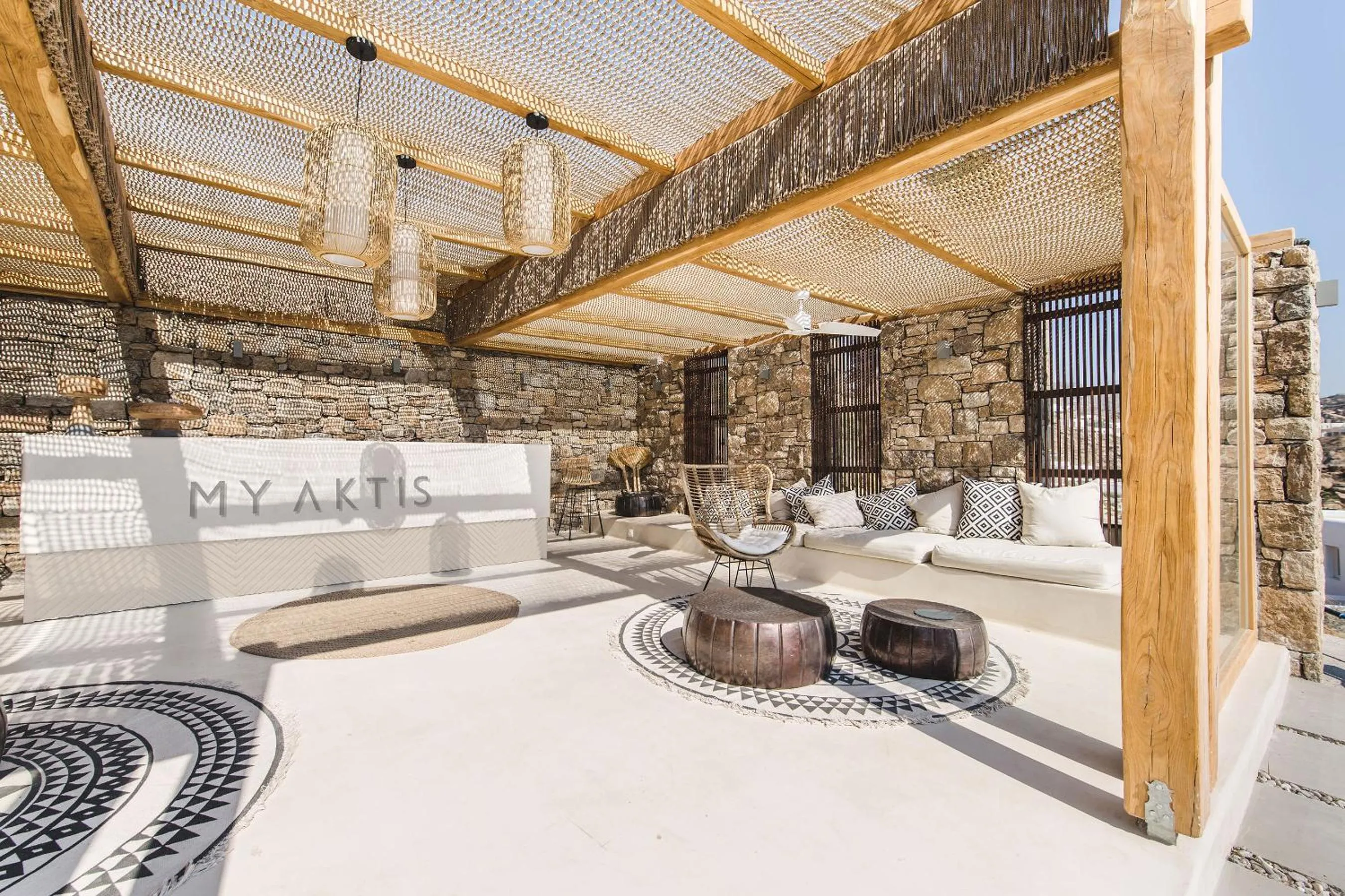 Facade/entrance in Nimbus My Aktis