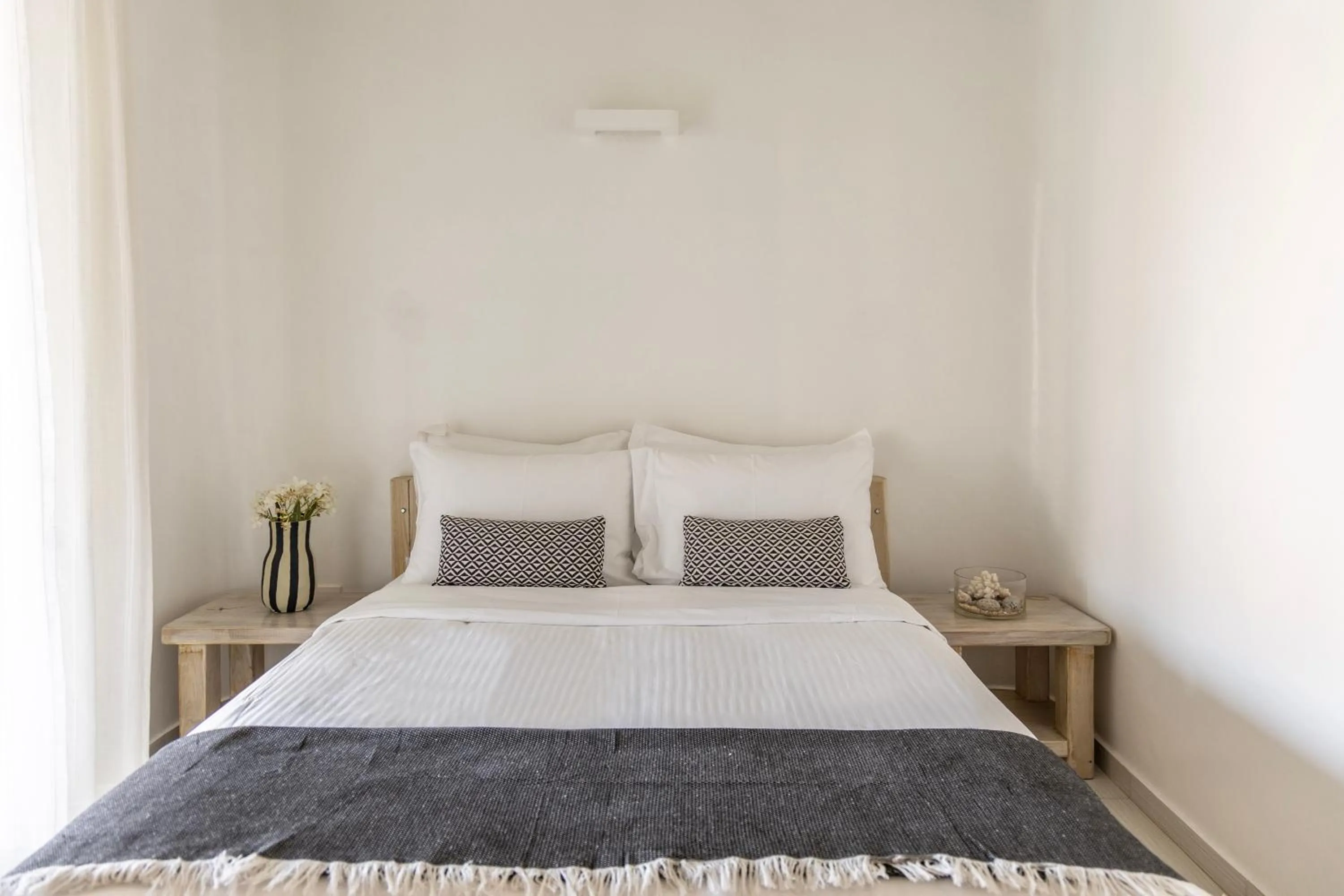 Bedroom, Bed in Nimbus My Aktis