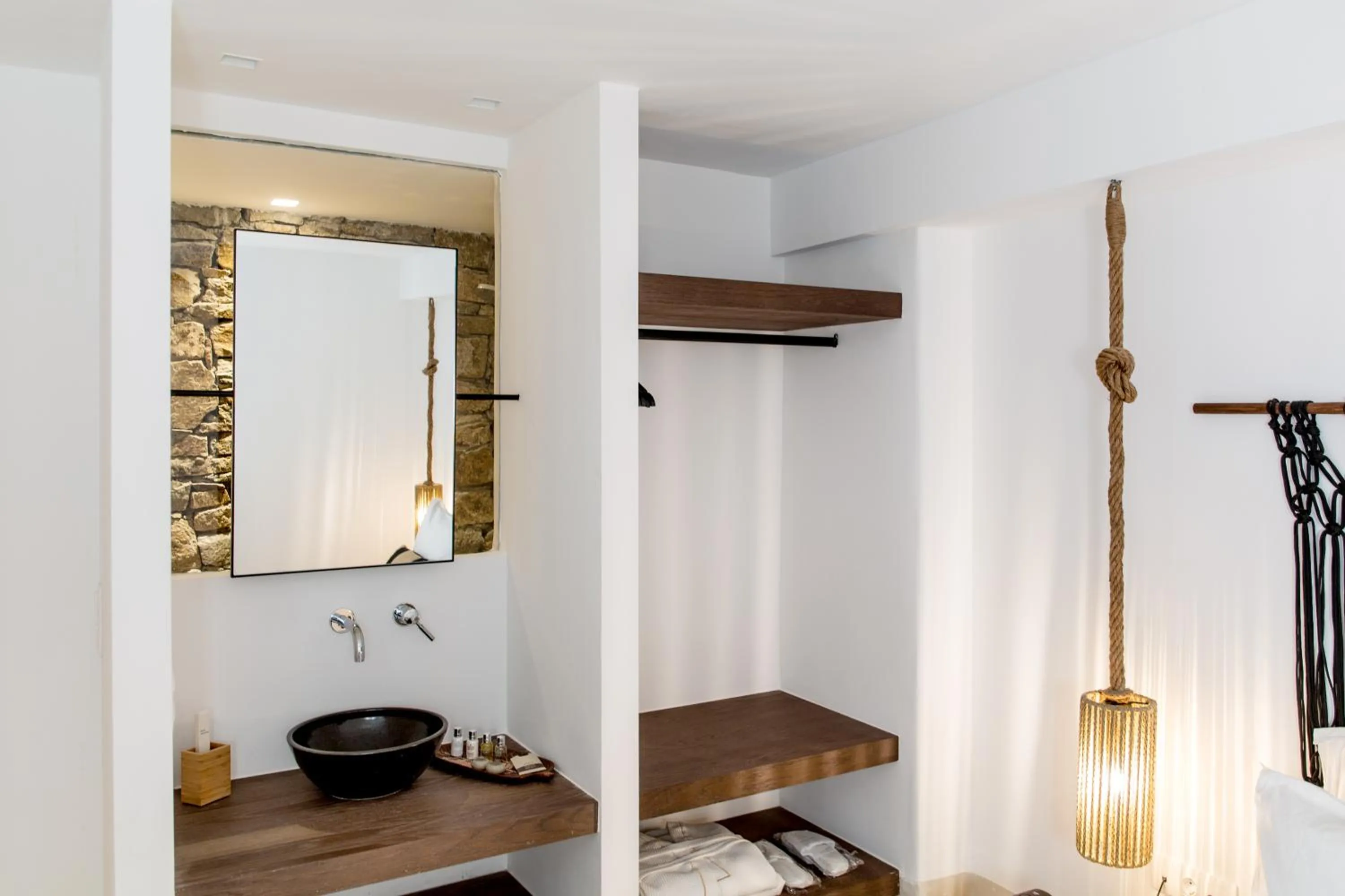 Bathroom in Nimbus My Aktis