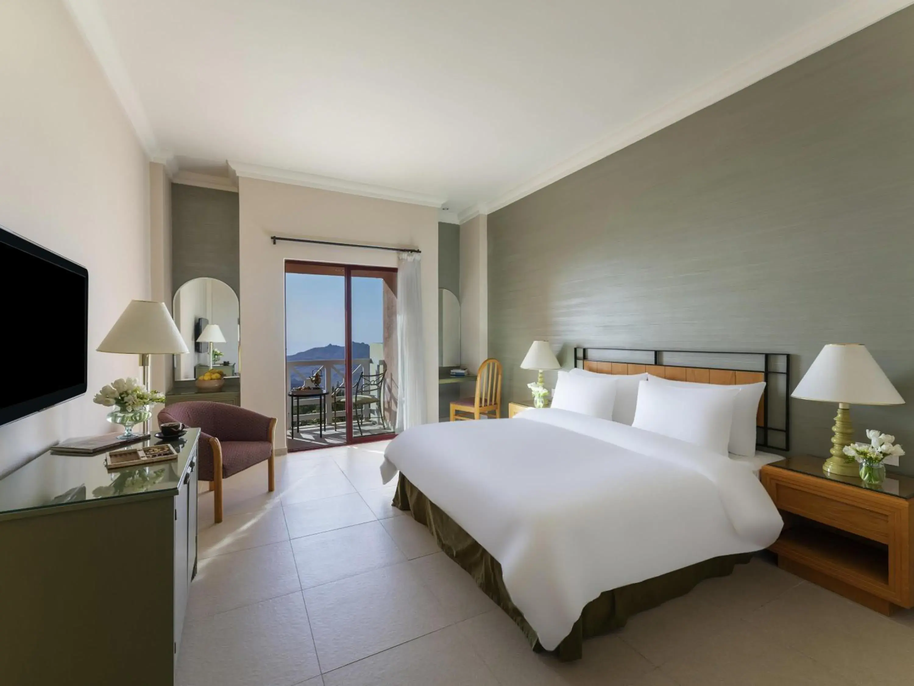 Bedroom, Bed in Grand Mercure Petra Bedroom, Bed in Grand Mercure Petra