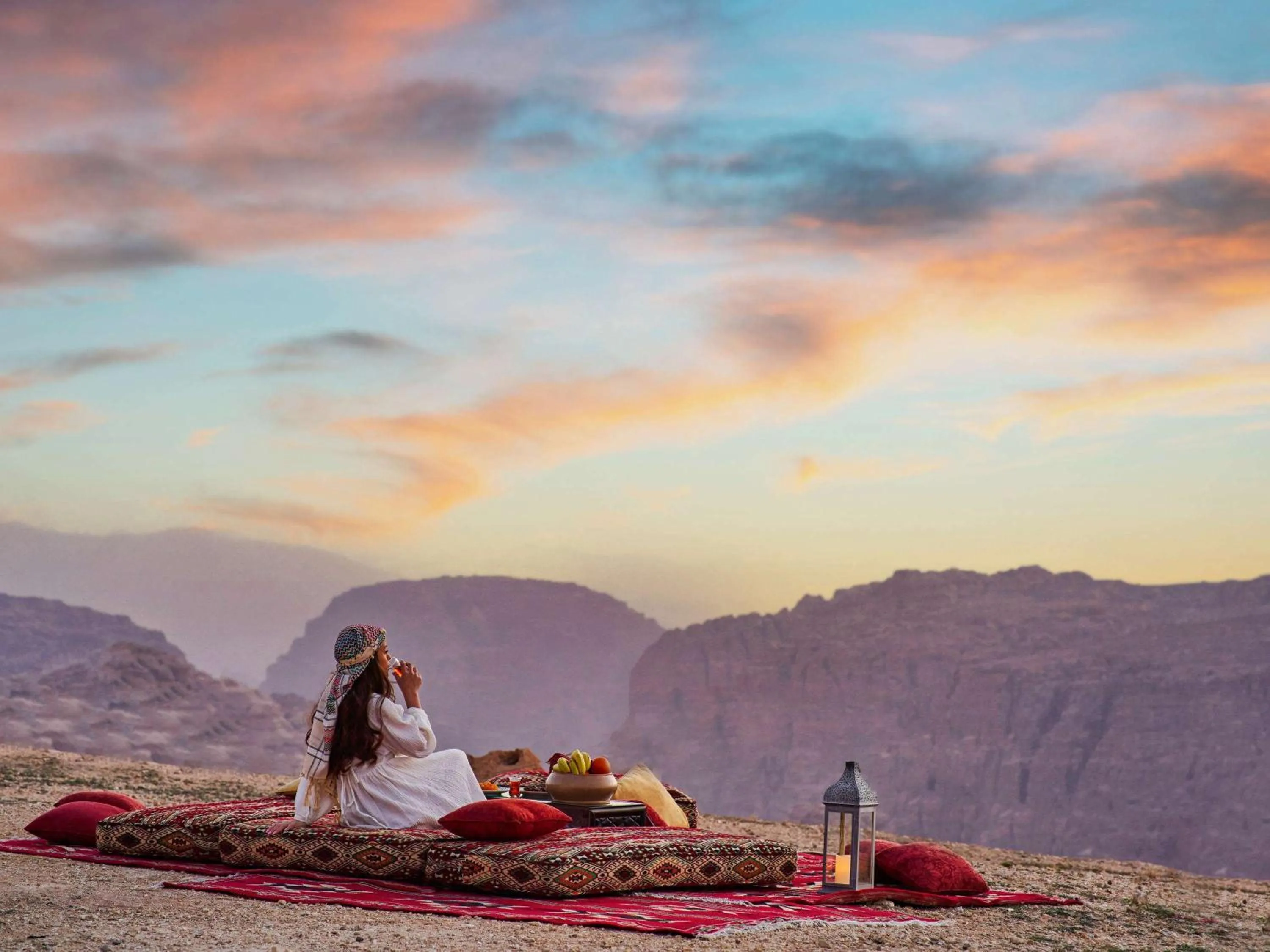 wedding in Mövenpick Nabatean Castle Hotel