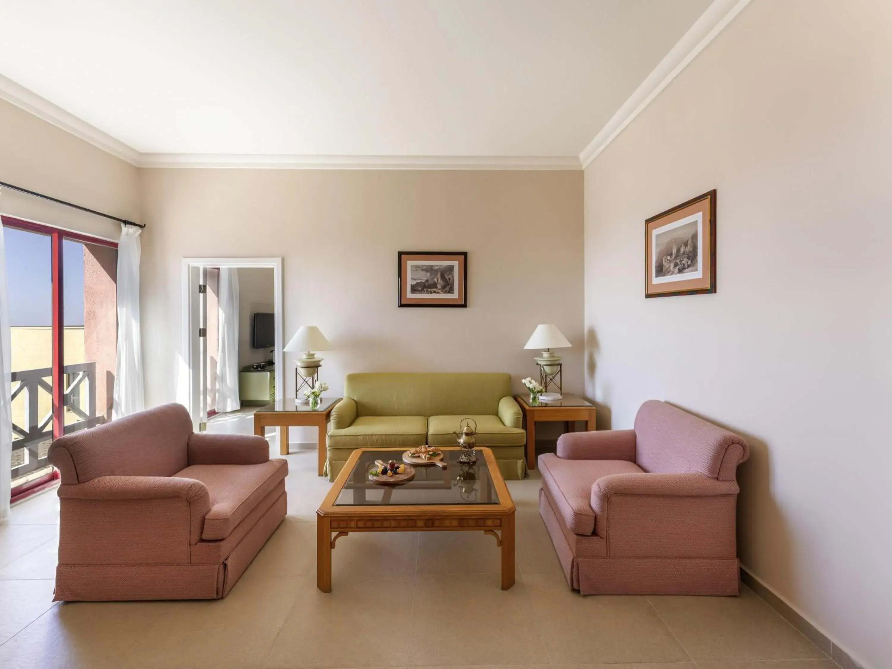 Bedroom in Grand Mercure Petra Bedroom in Grand Mercure Petra