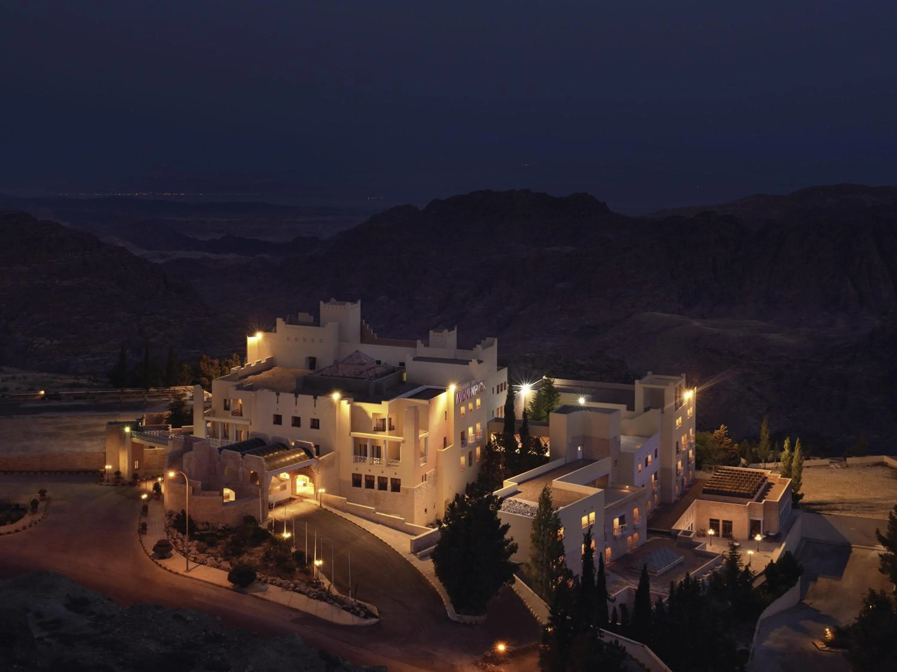 Property building in Grand Mercure Petra
