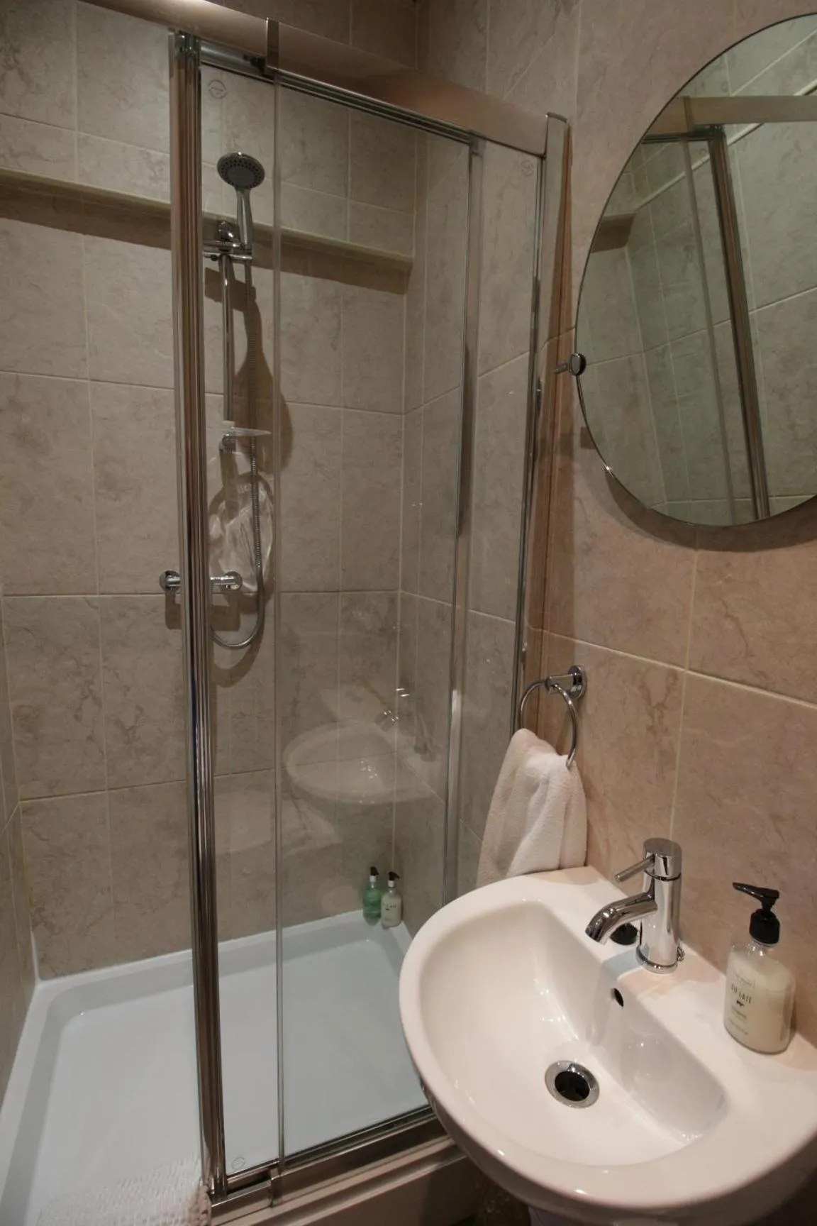 Bathroom in Tennyson