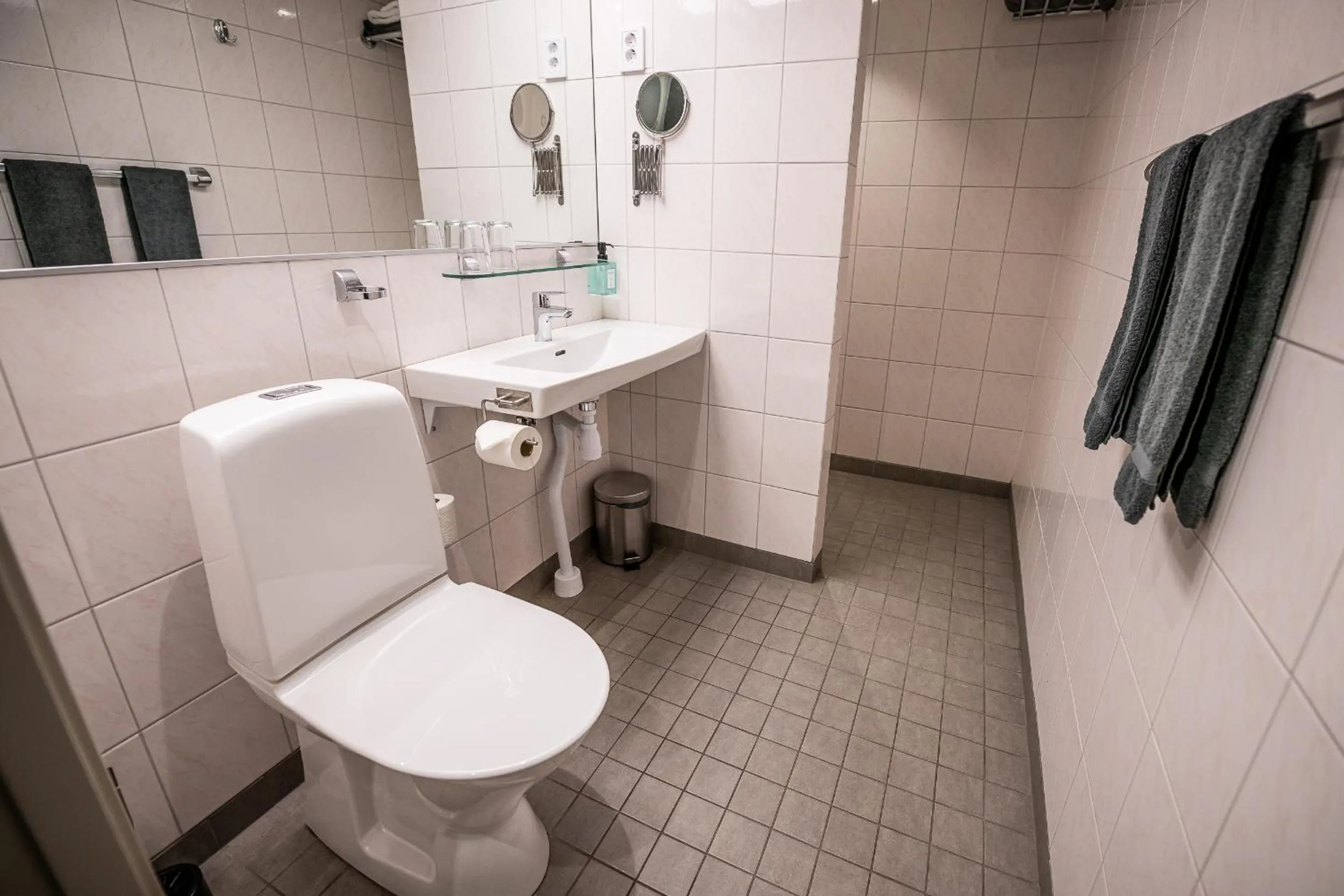 Toilet in Hotel Stensson