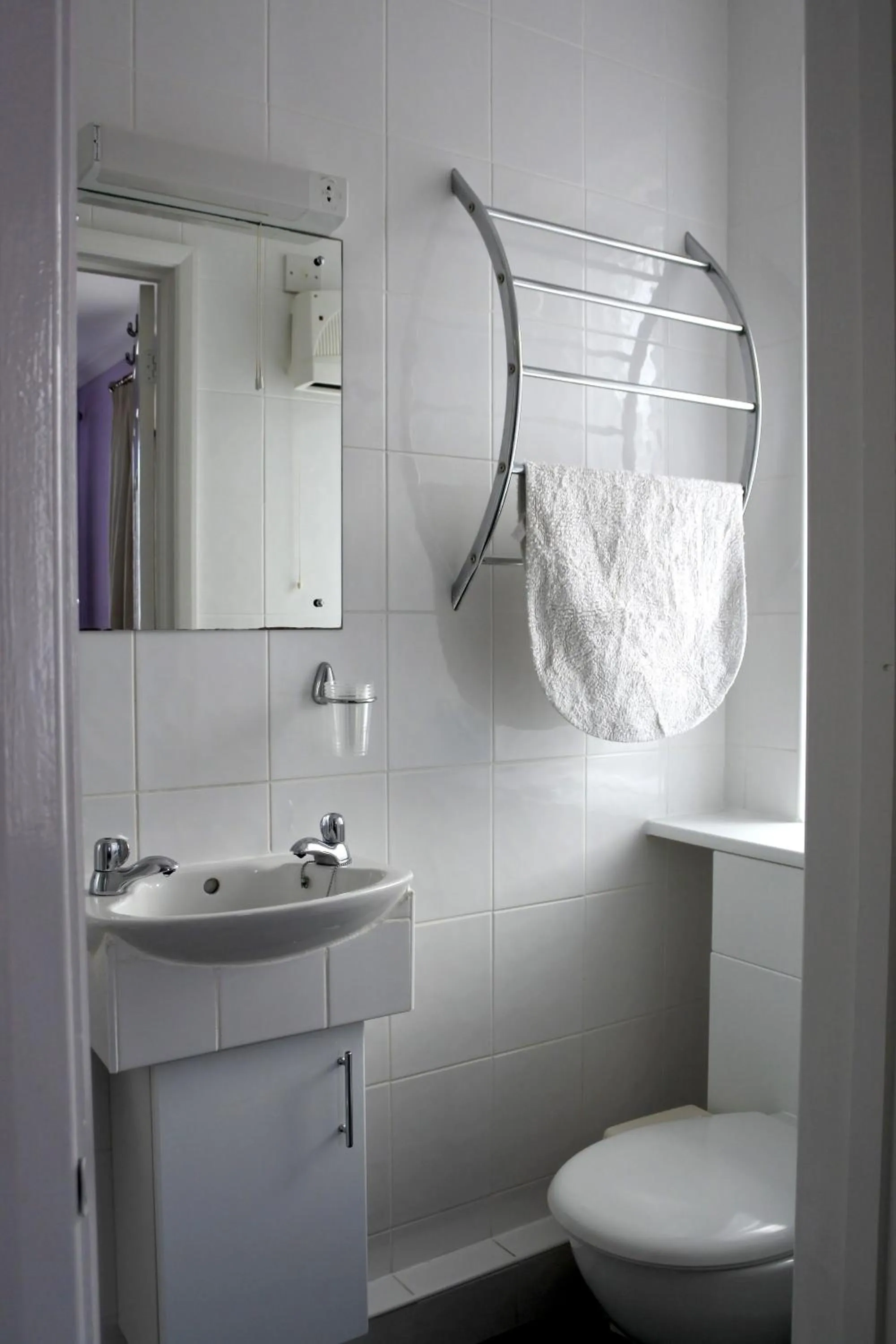 Shower in Smugglers Rest