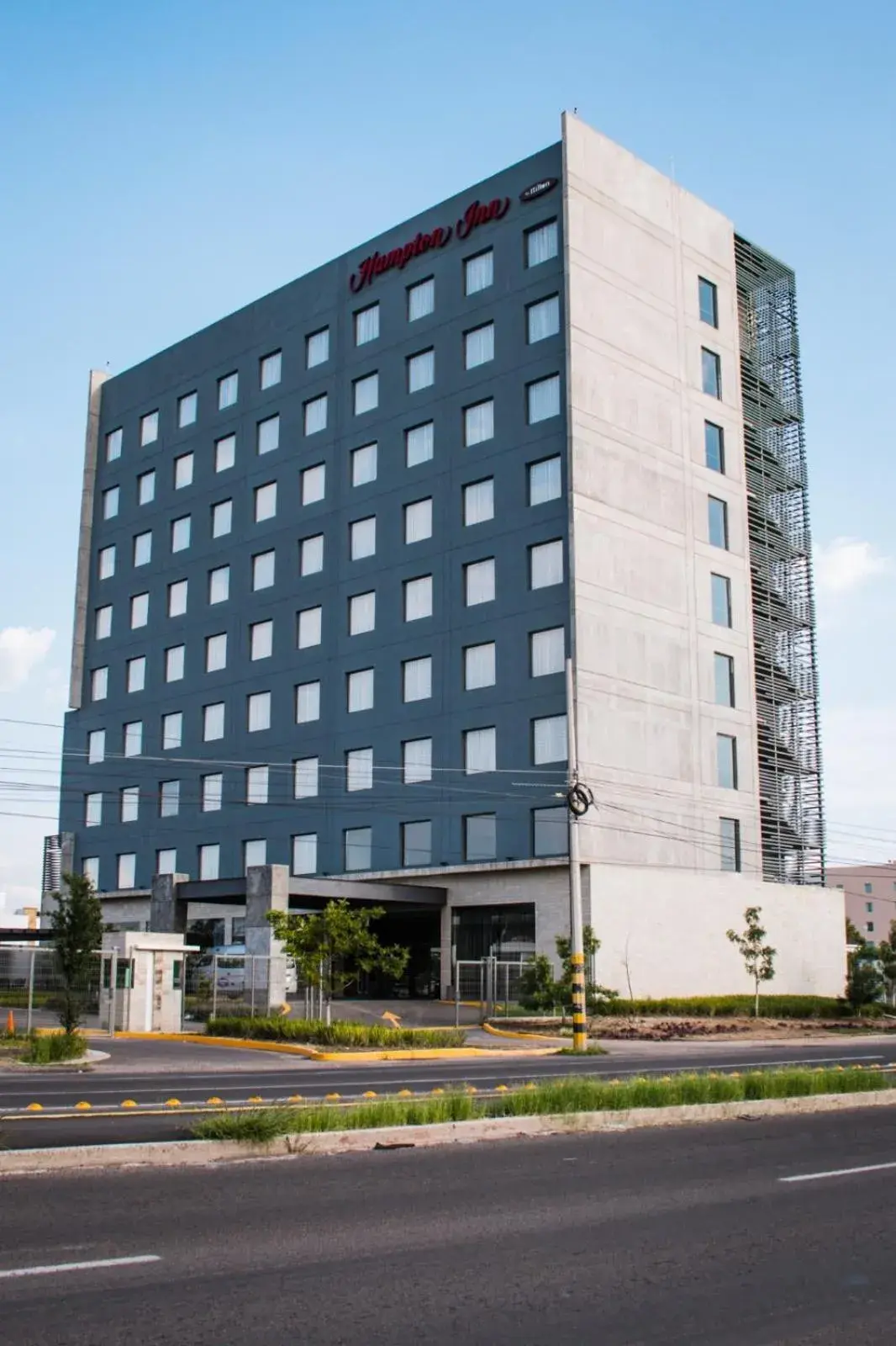 Property building in Hampton Inn By Hilton Celaya Property building in Hampton Inn By Hilton Celaya