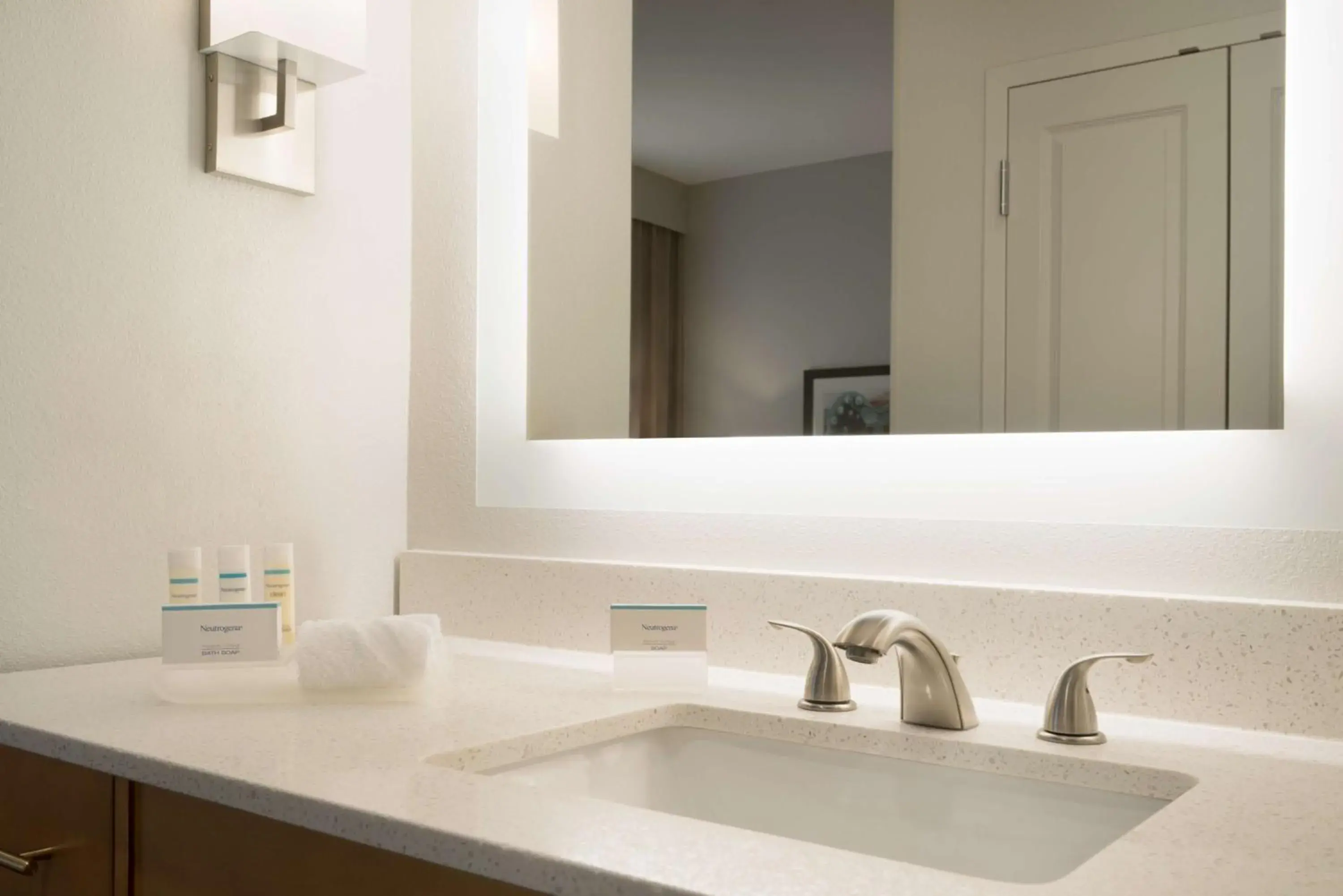 Bathroom in Homewood Suites By Hilton Memphis - Southaven Bathroom in Homewood Suites By Hilton Memphis - Southaven