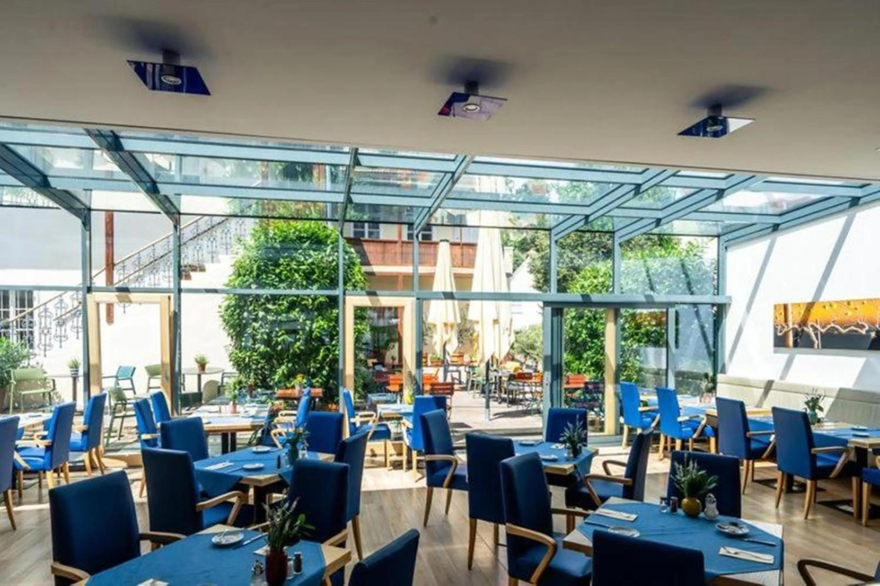 Restaurant/places to eat in Klinglhuber Suites