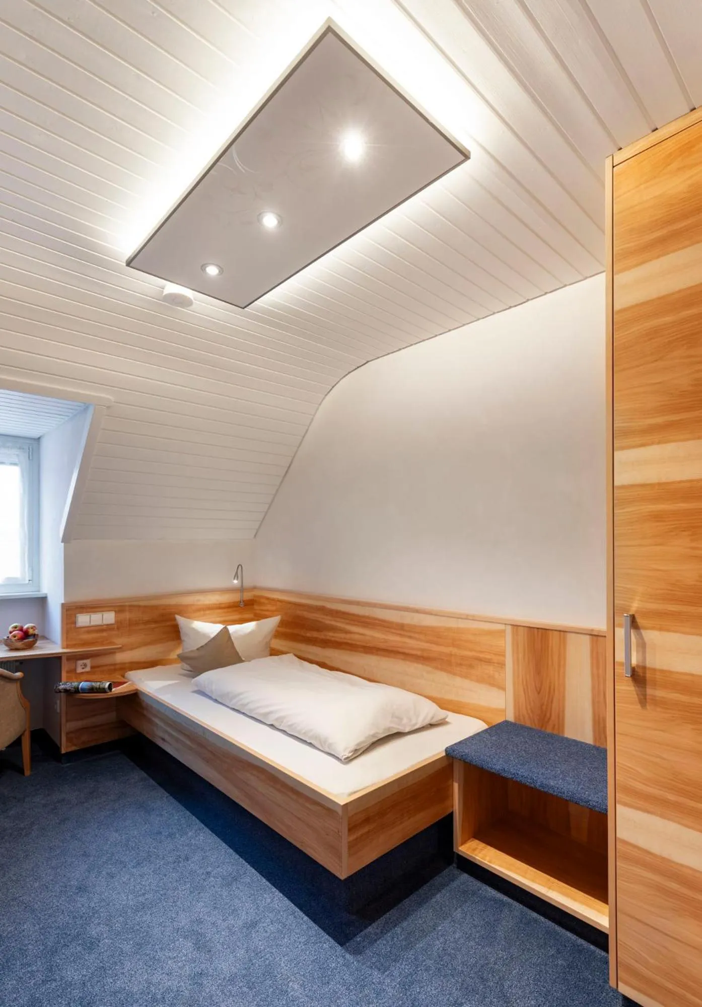 Bed in Landgasthof Paradies