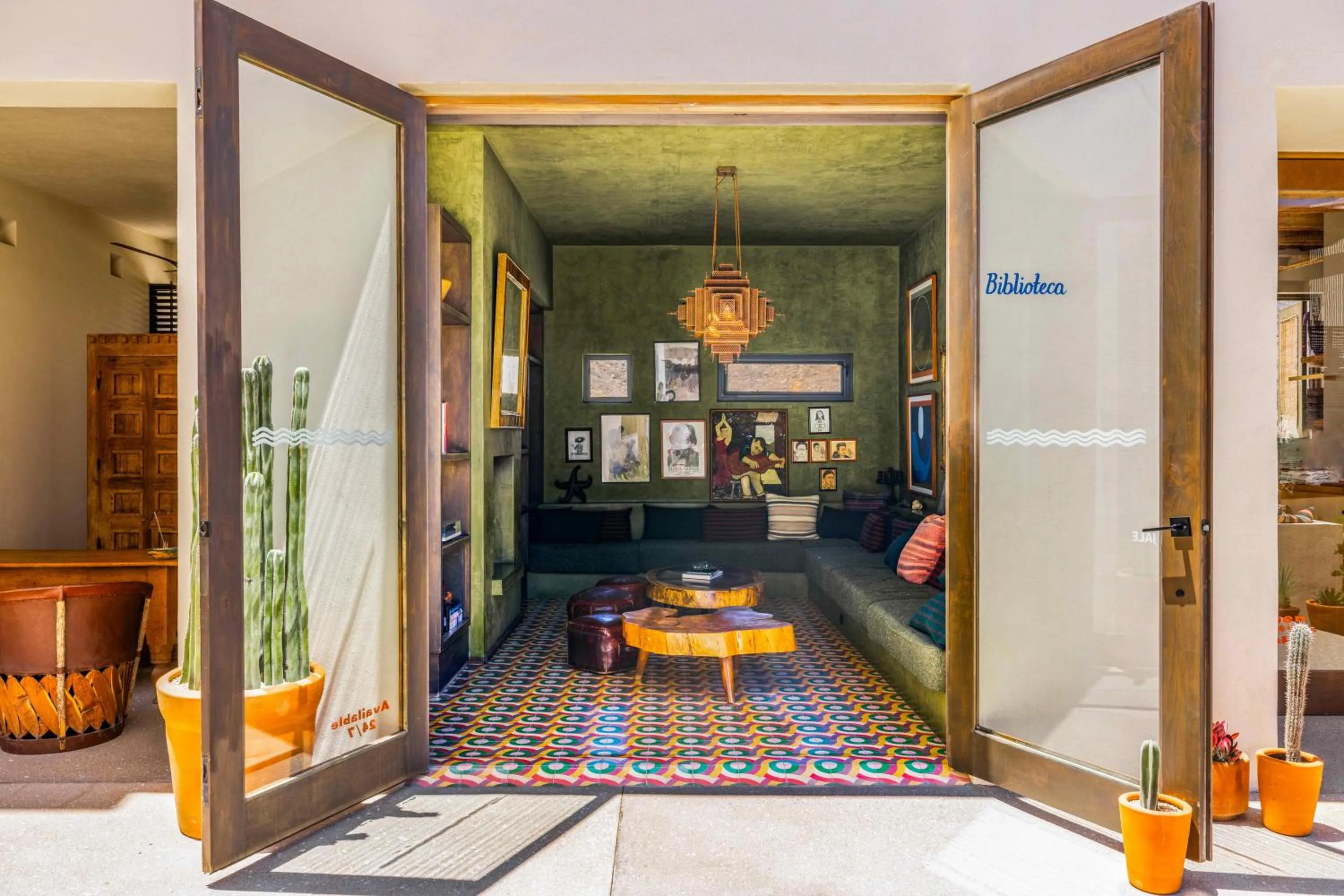 Hotel San Cristobal Adults 15+