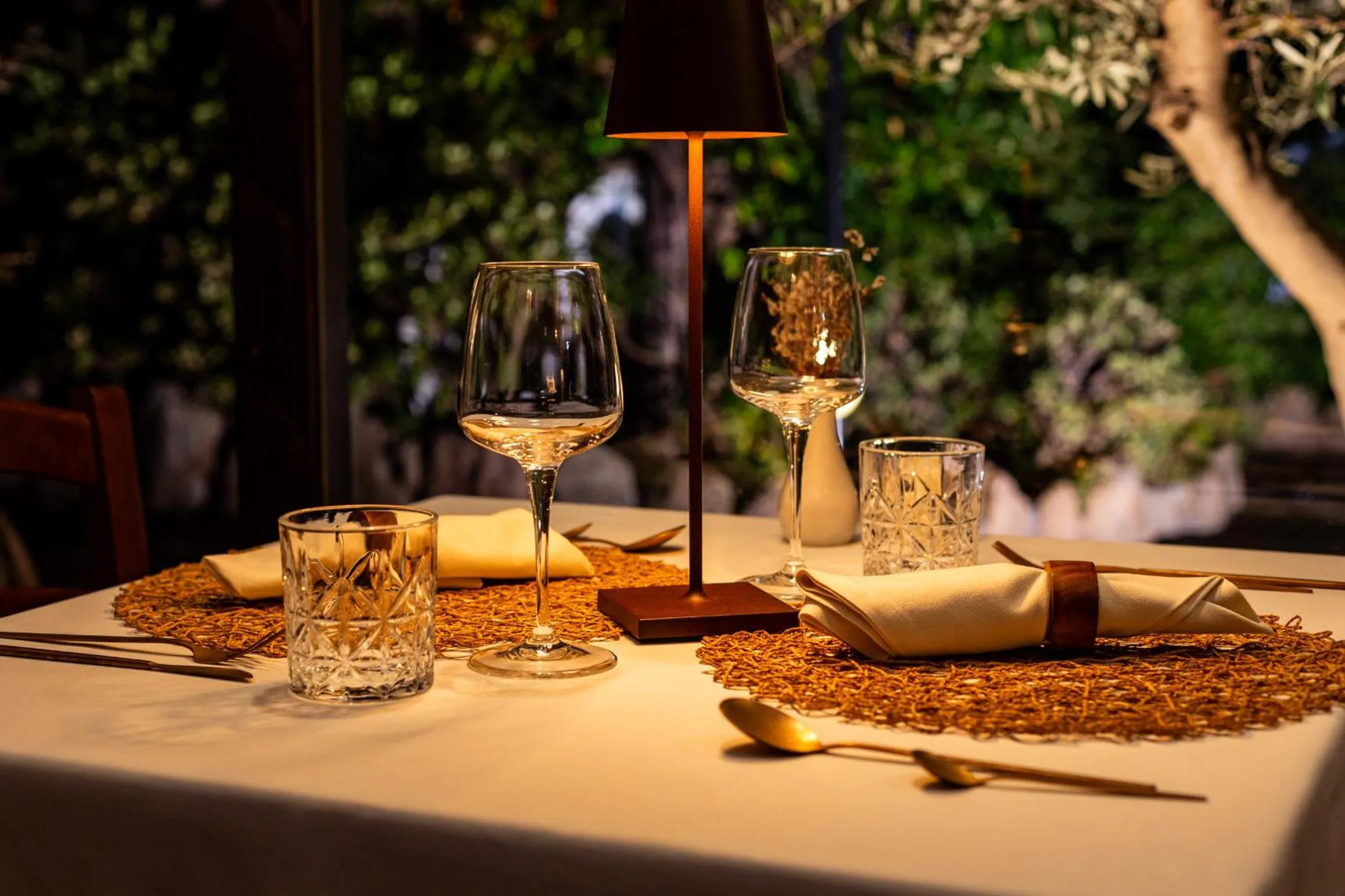 Restaurant/places to eat in La Jacia Hotel & Resort