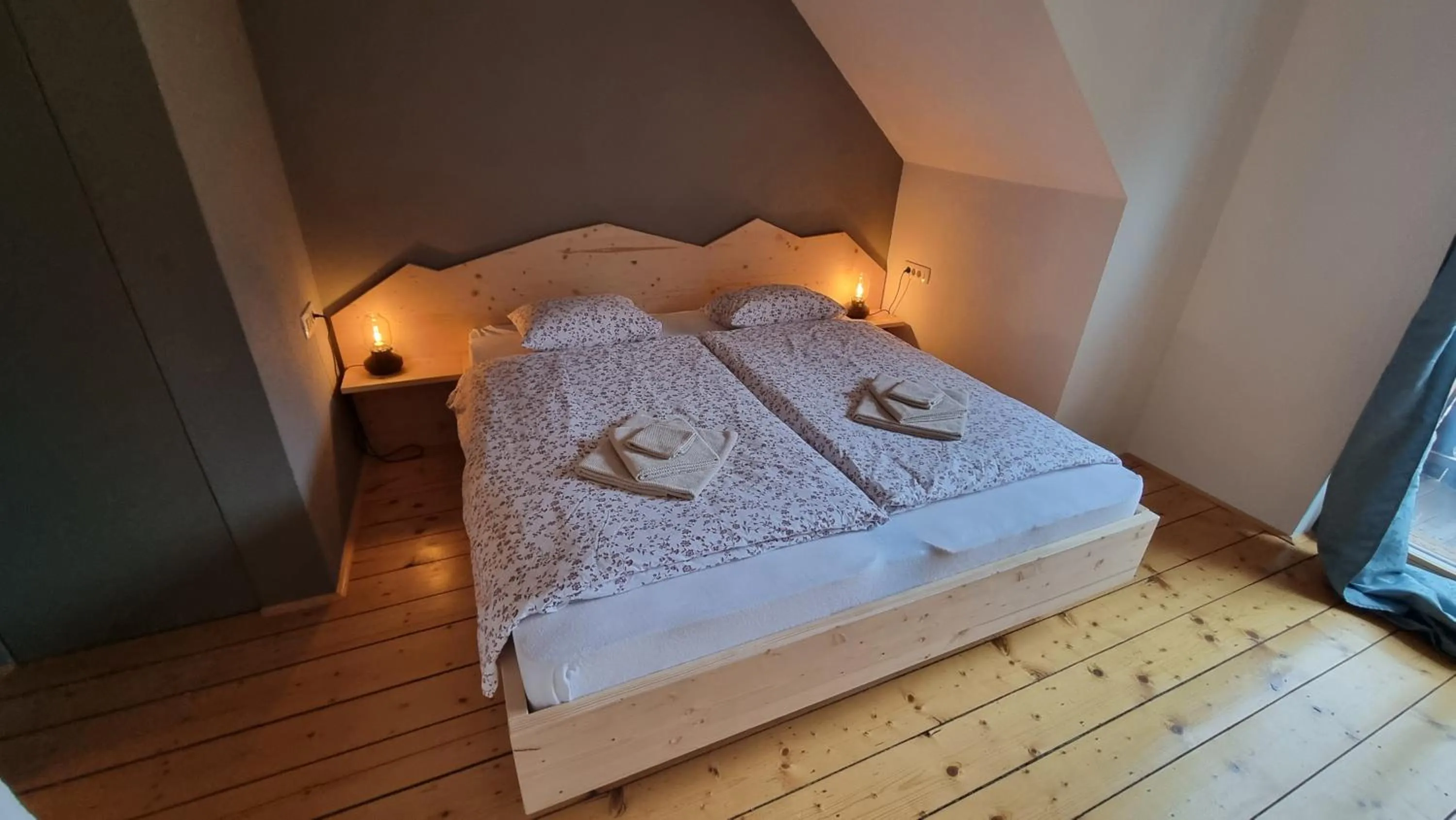 Bed in Vila Koman Jezersko