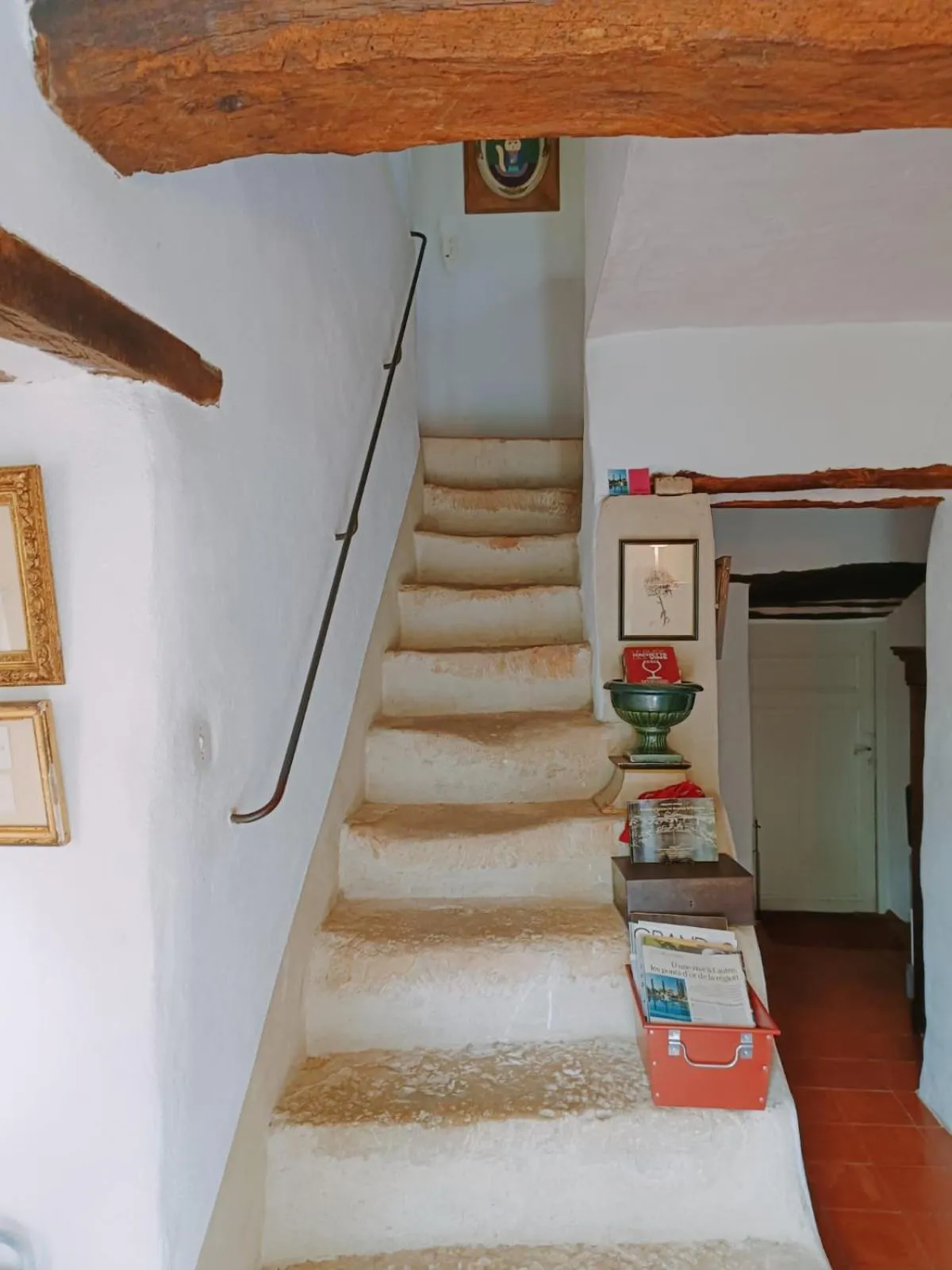 Property building in B&B Chambre de Julie Le Jardin