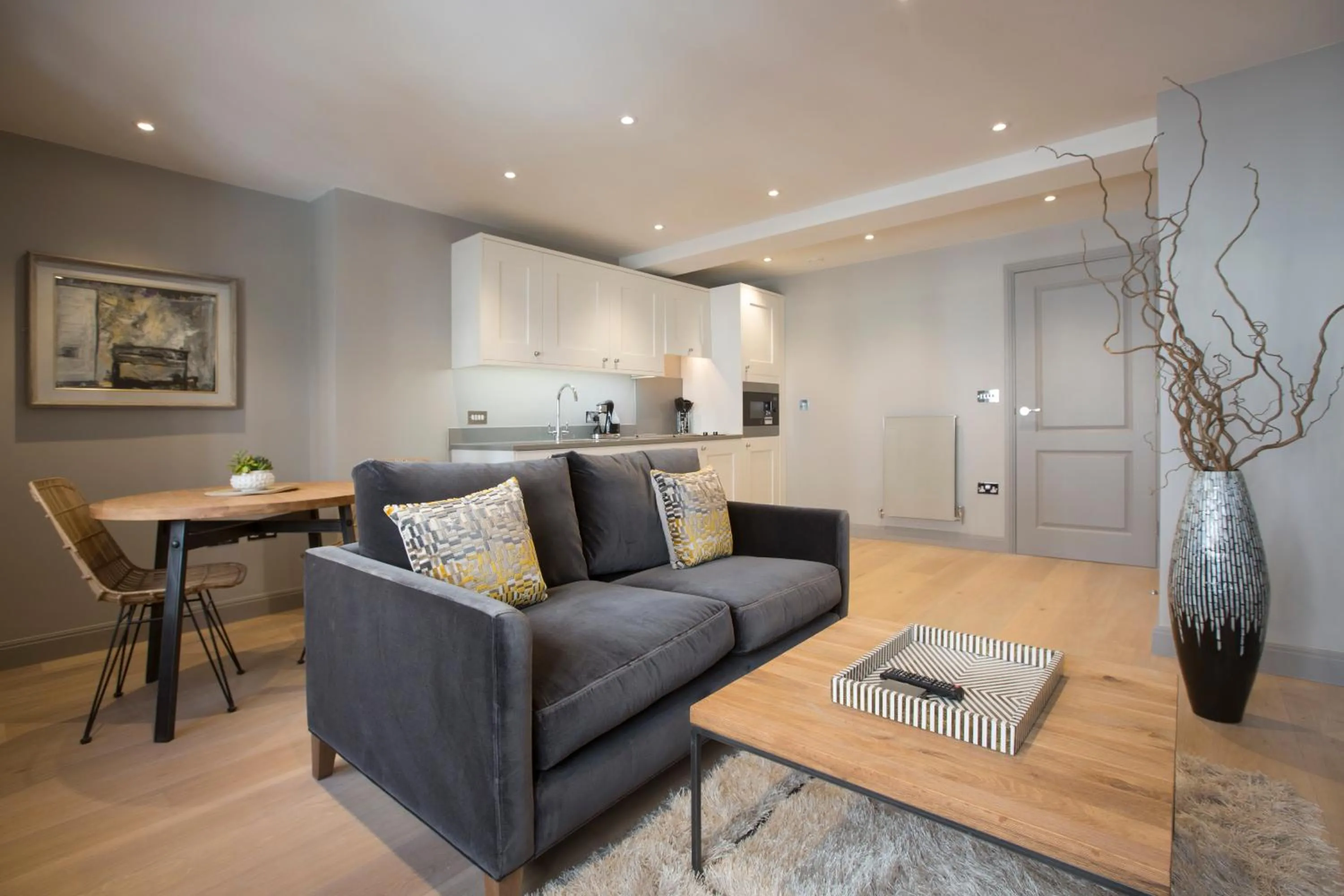 Coffee/tea facilities in No.8 Waterloo Street