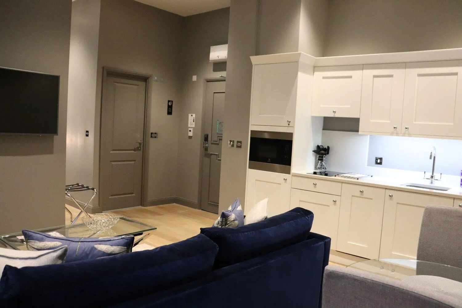 Kitchen or kitchenette in No.8 Waterloo Street