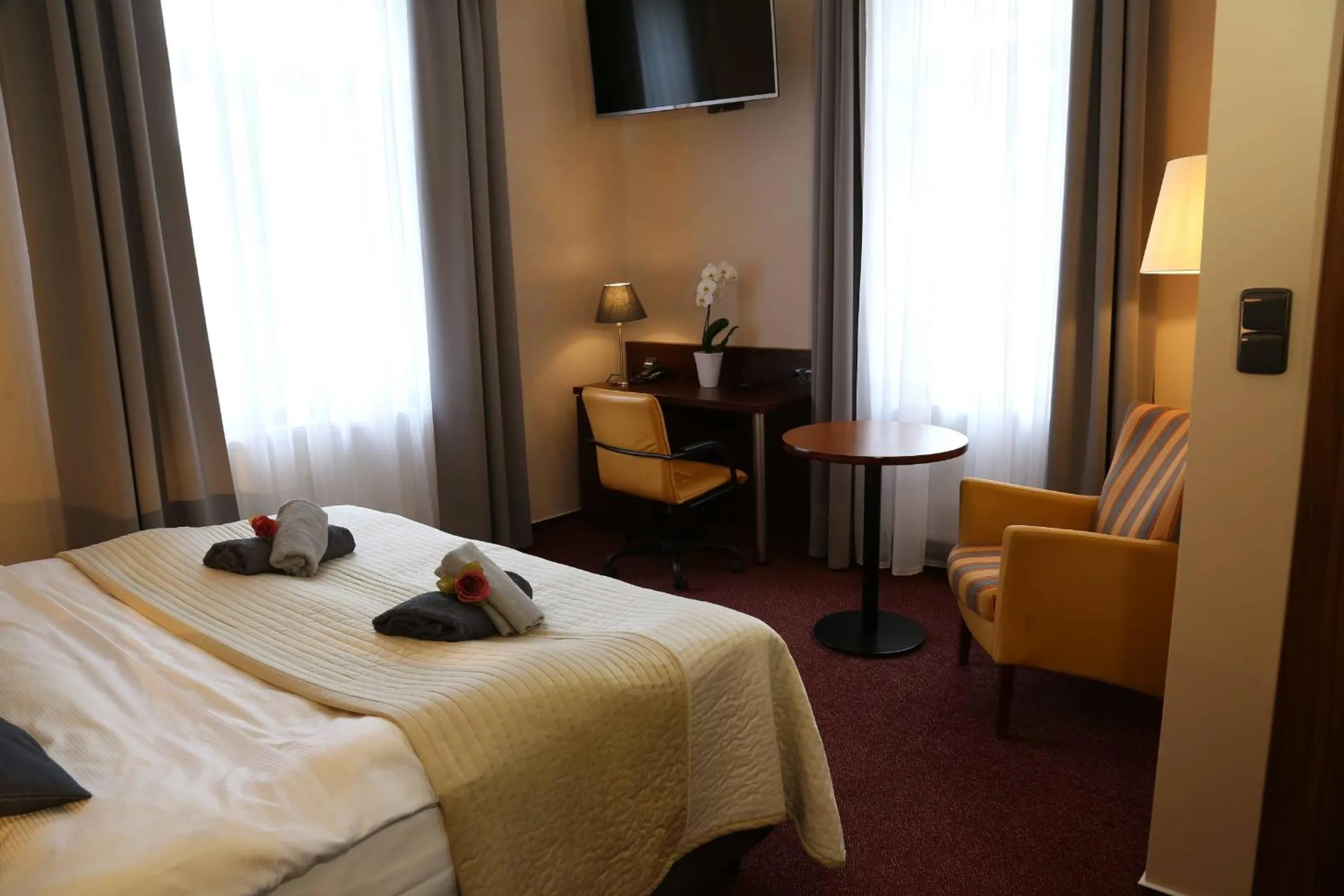 TV and multimedia, Bed in Villa Grohmann