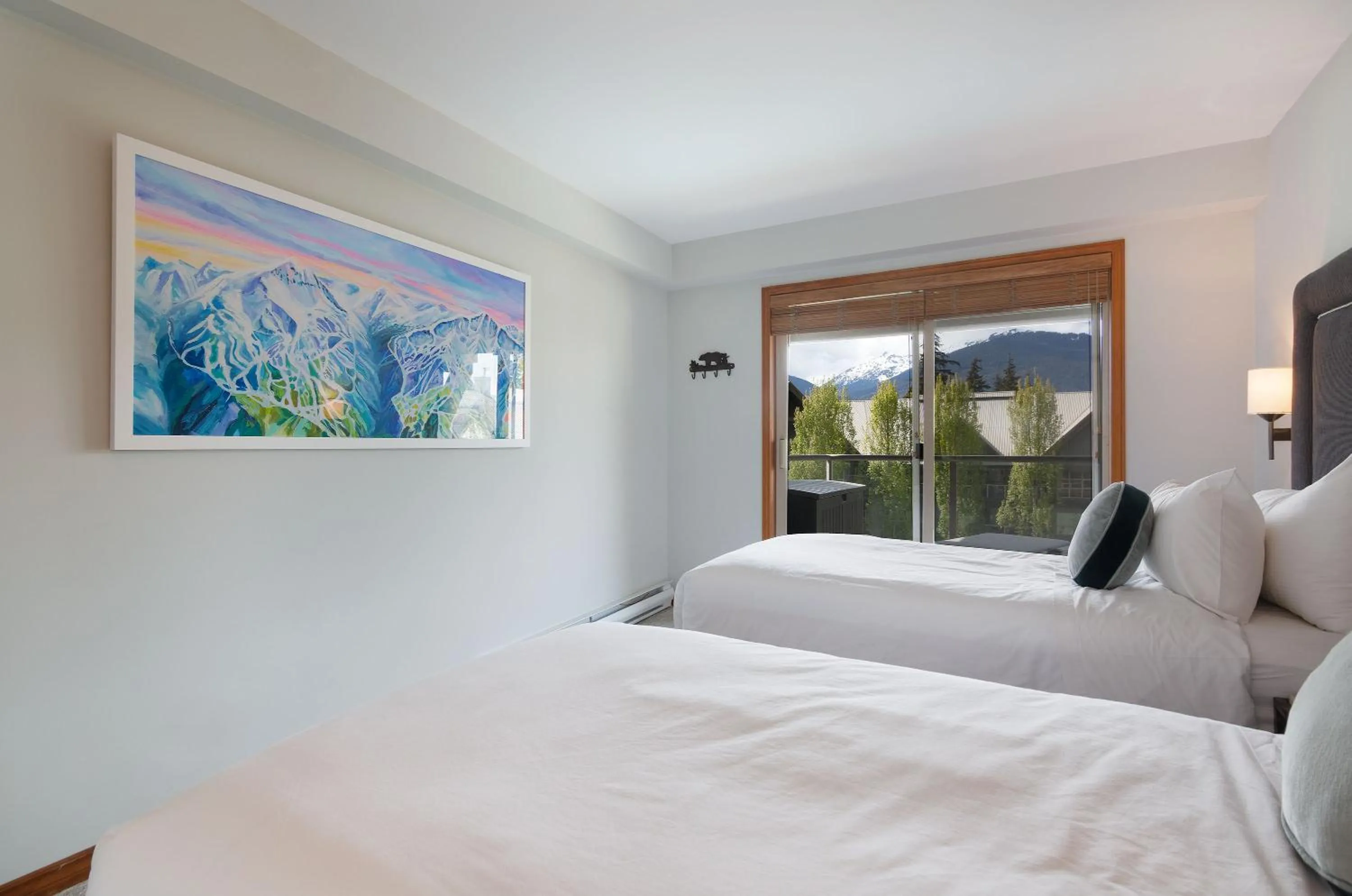 Bed in Aspens Mountain Side Resort