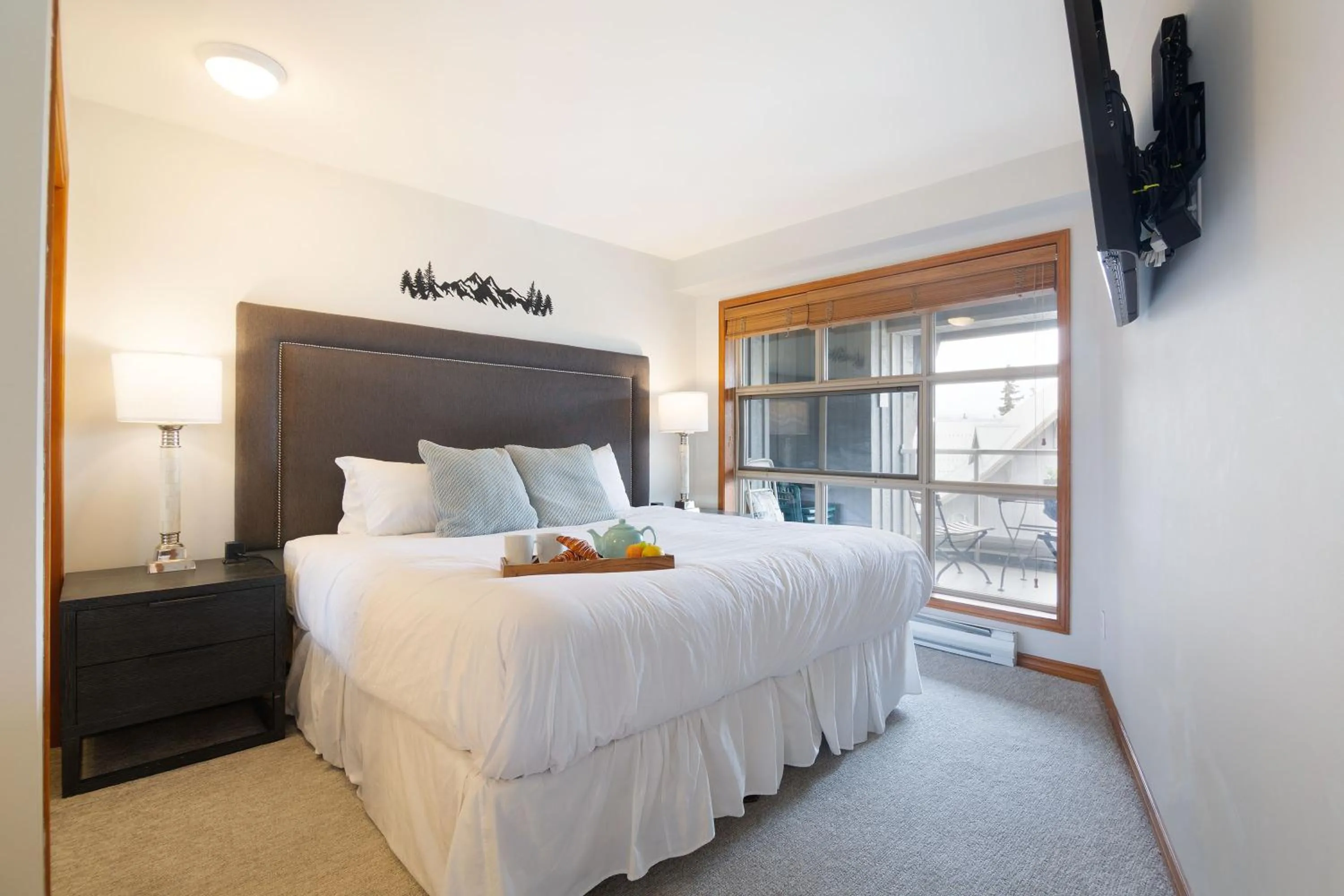 Bed in Aspens Mountain Side Resort