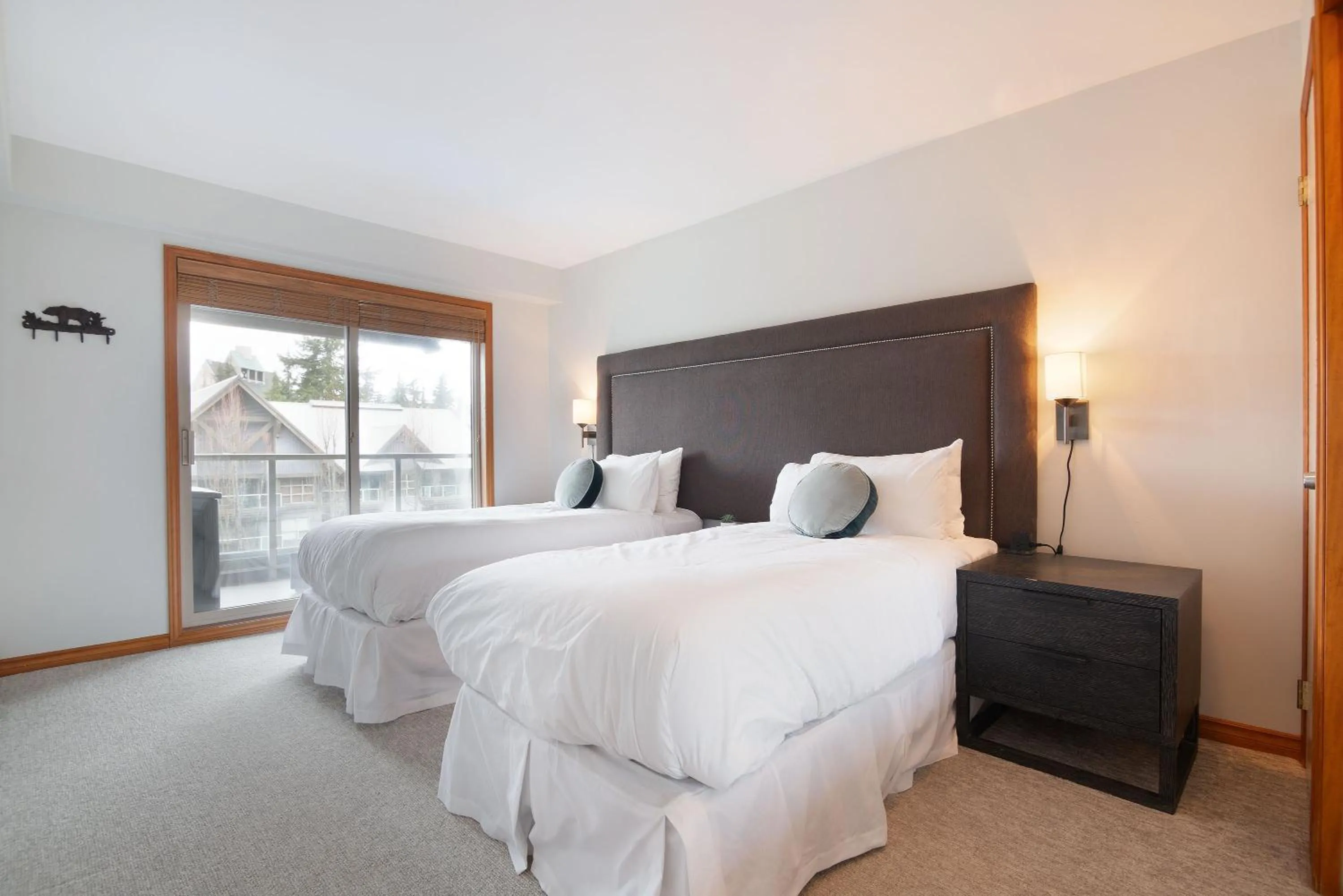 Bed in Aspens Mountain Side Resort