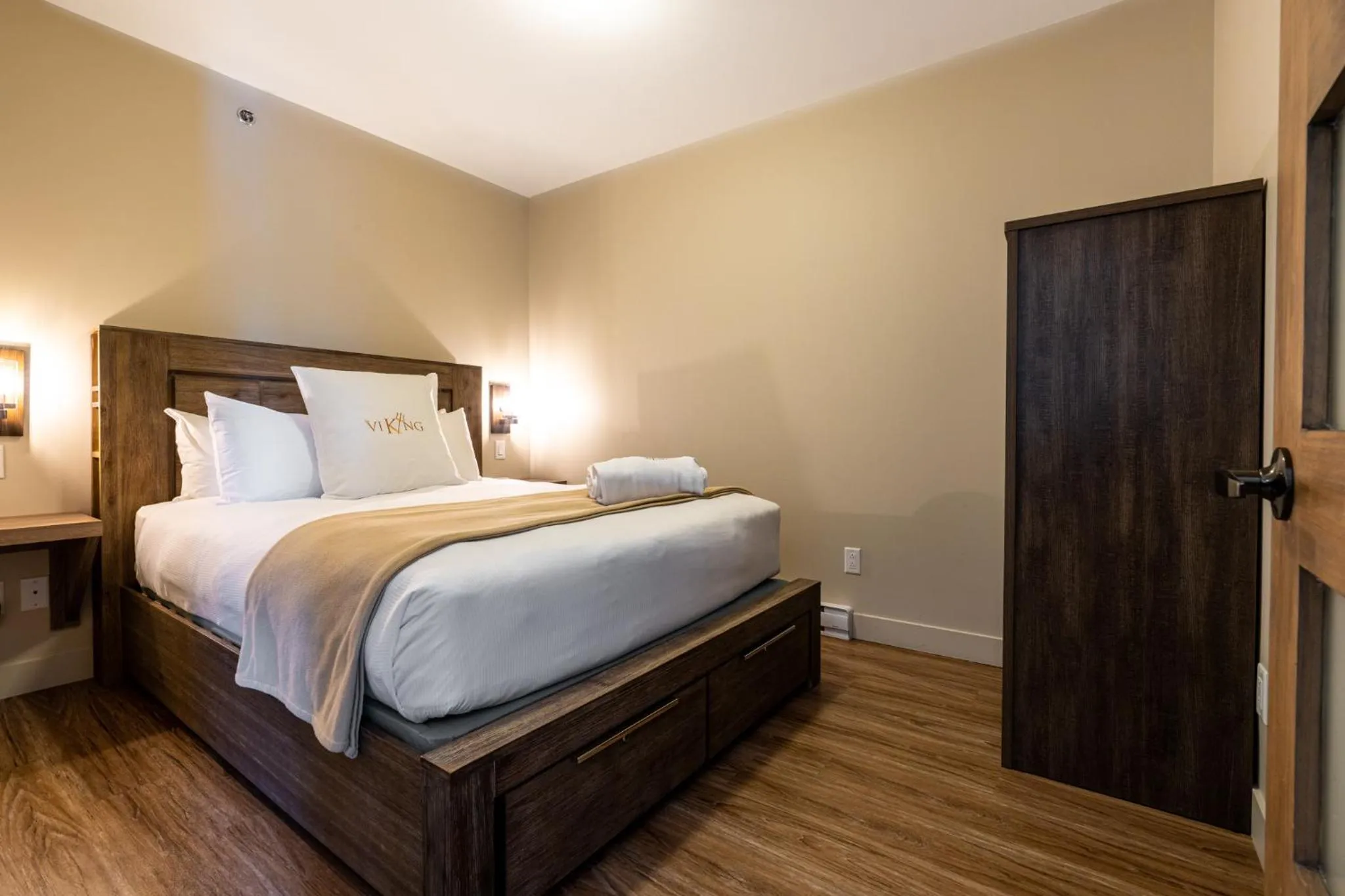 Photo of the whole room in Le Viking Resort