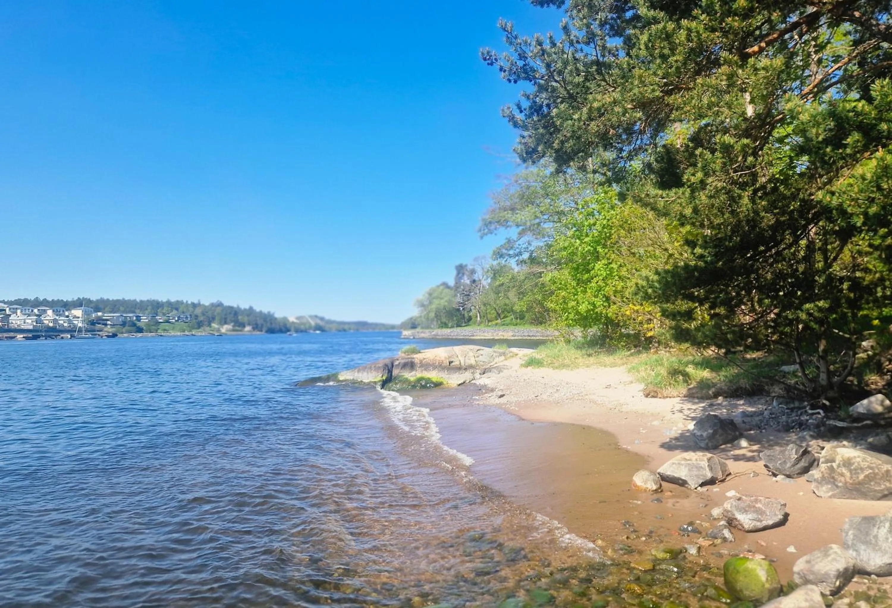 Beach in Skogshem & Wijk