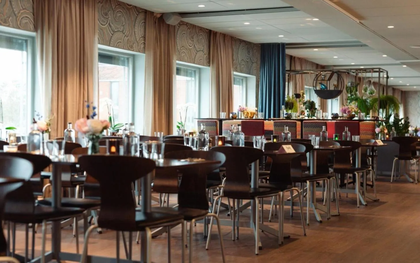 Restaurant/places to eat in Skogshem & Wijk