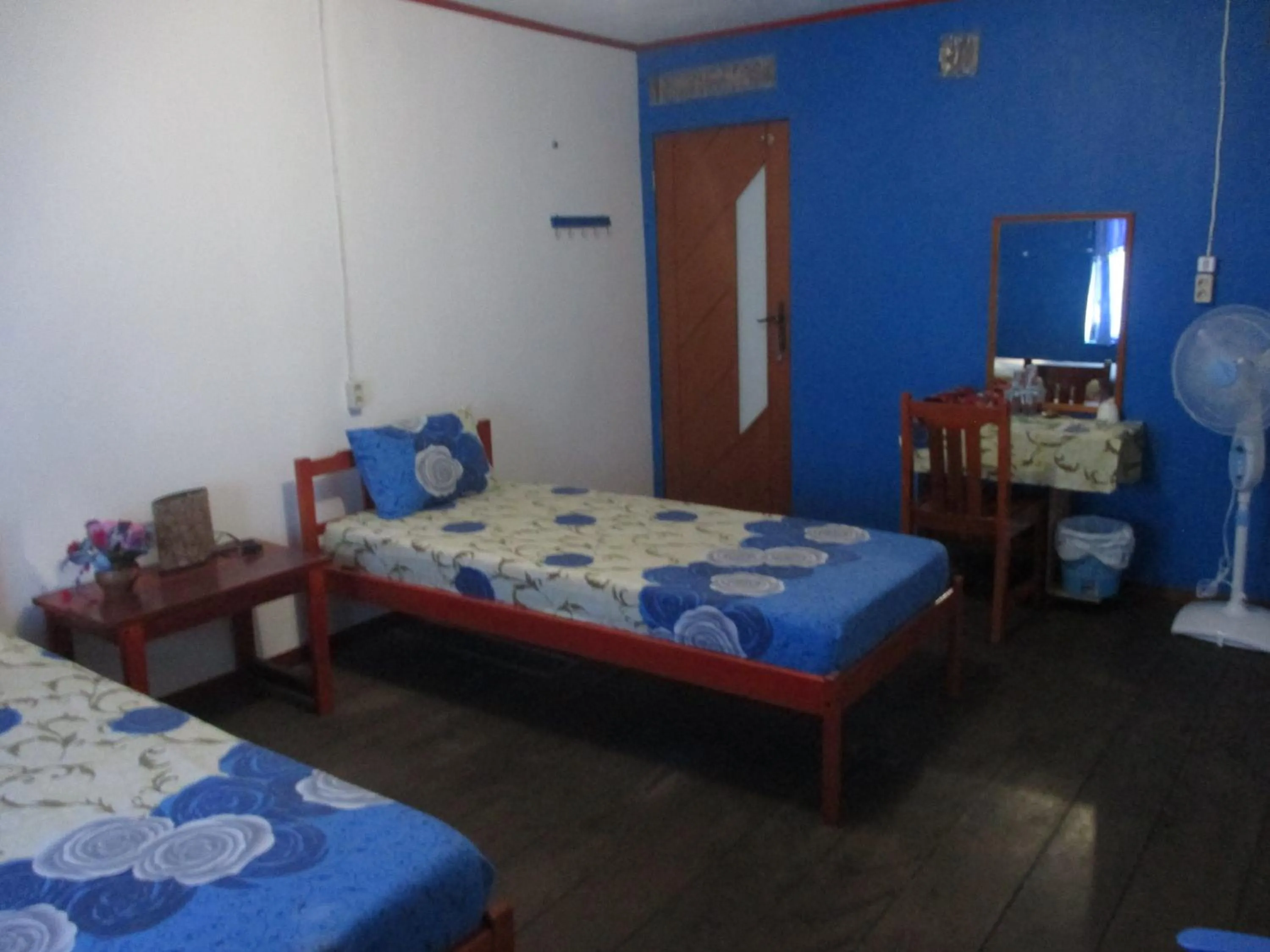 Twin Room with Shared Bathroom in MJR Ticketing Guest House