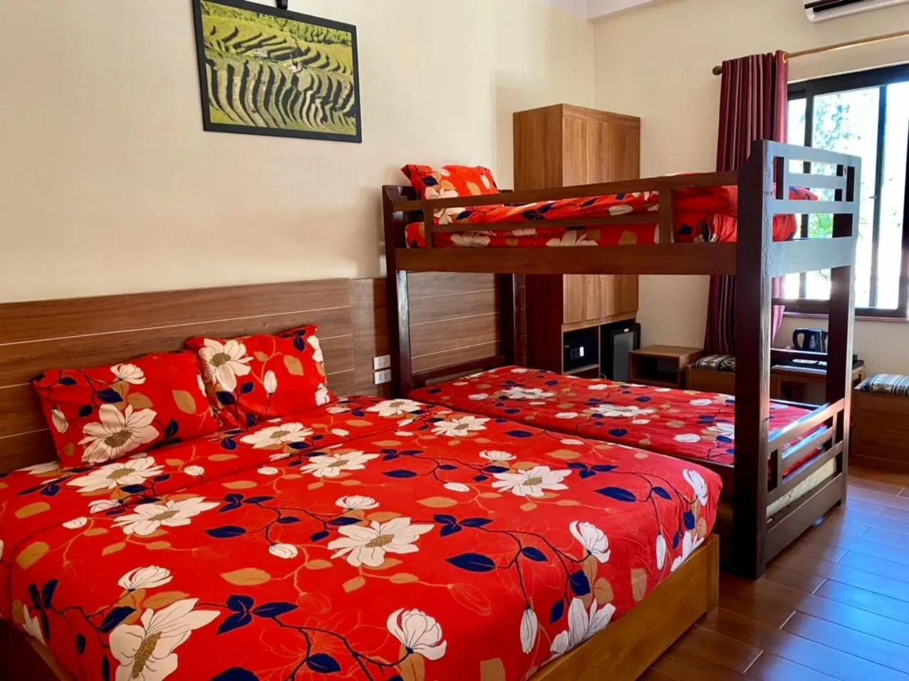 Bed in Sapa Garden Hotel