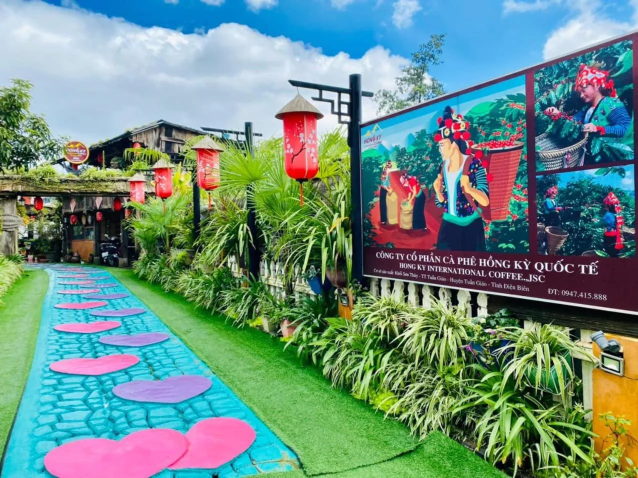 Facade/entrance in Sapa Garden Hotel