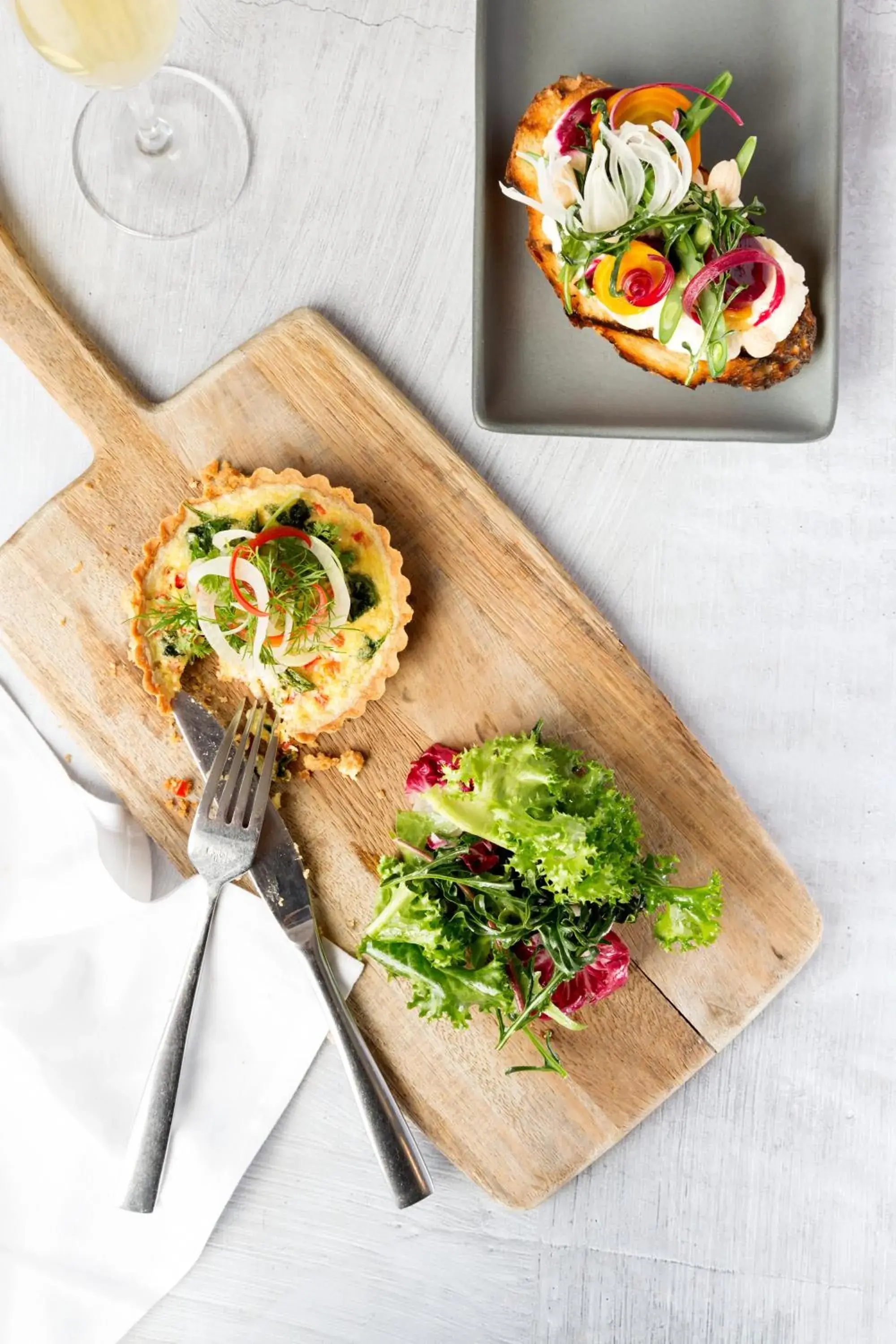 Restaurant/places to eat in Kimpton Rowan Palm Springs Hotel by IHG Restaurant/places to eat in Kimpton Rowan Palm Springs Hotel by IHG