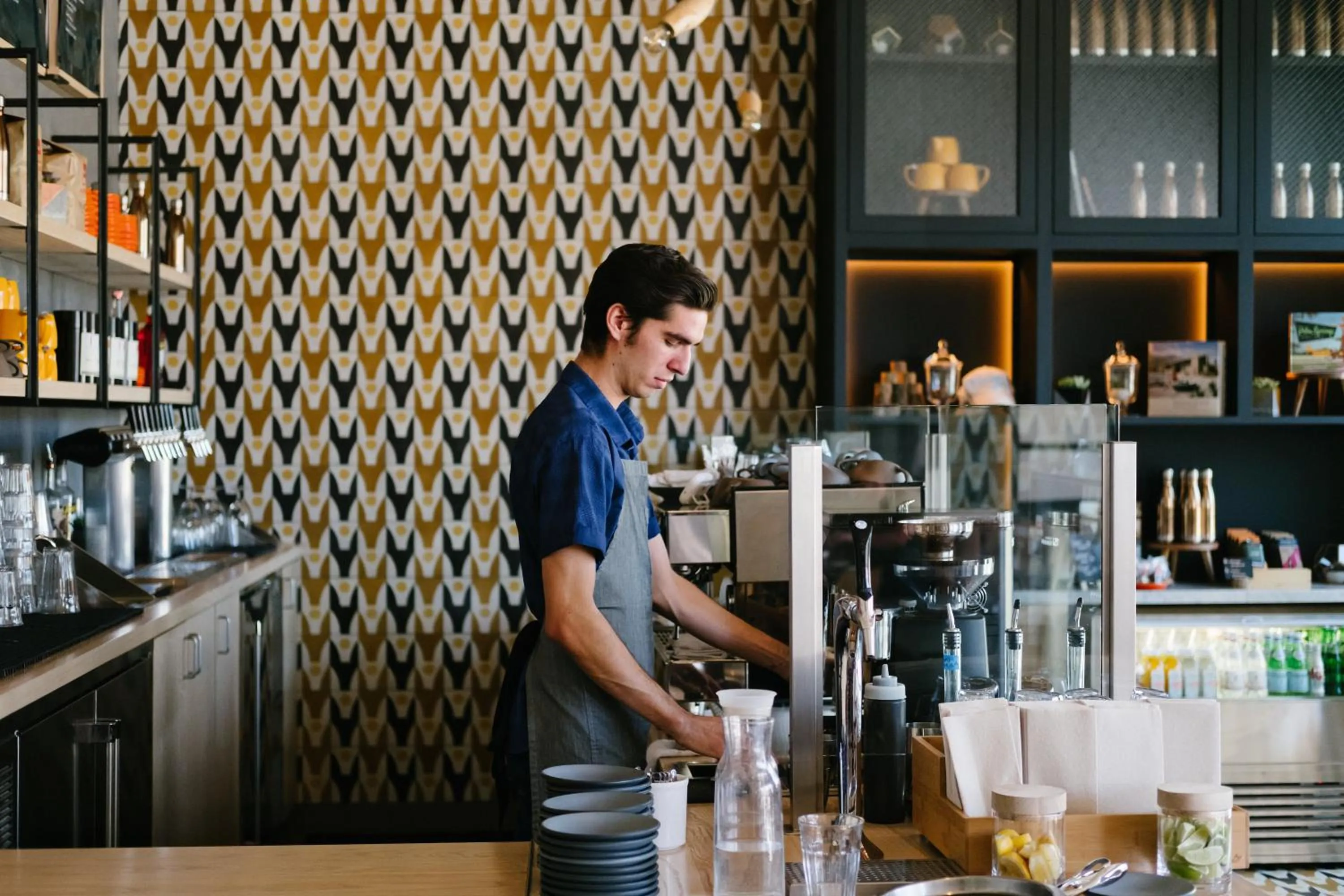 Restaurant/places to eat in Kimpton Rowan Palm Springs Hotel by IHG