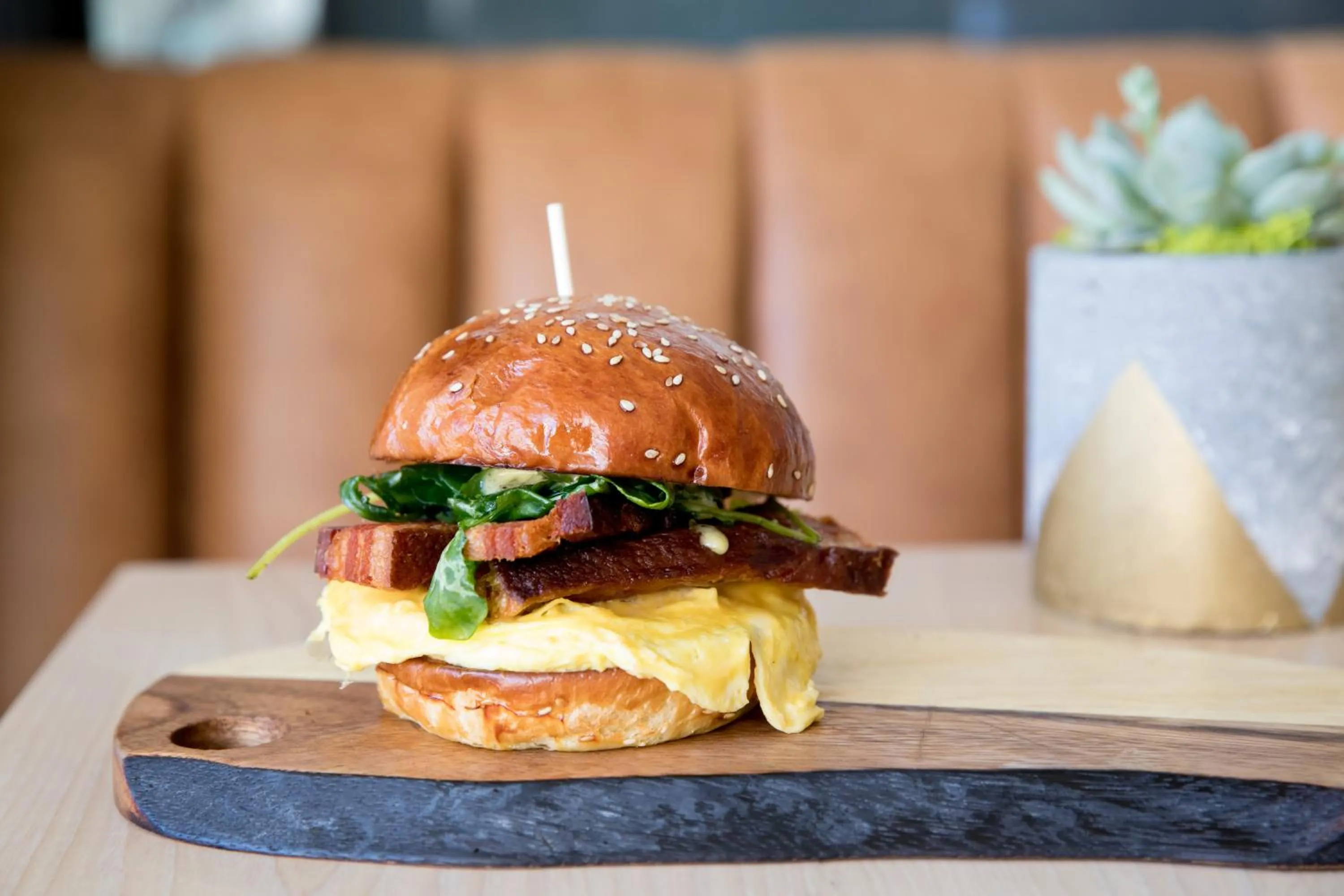 Restaurant/places to eat in Kimpton Rowan Palm Springs Hotel by IHG