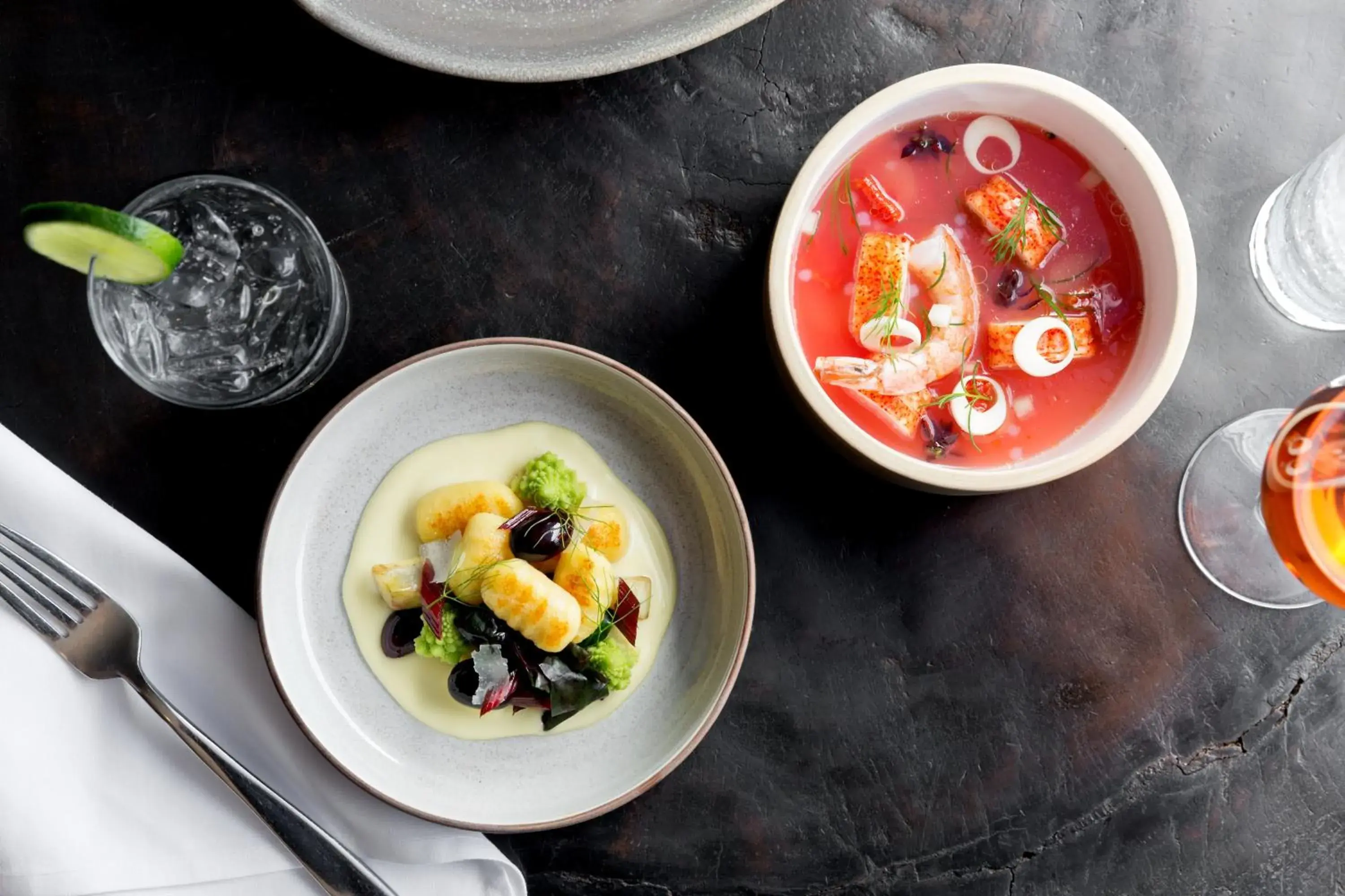 Restaurant/places to eat in Kimpton Rowan Palm Springs Hotel by IHG Restaurant/places to eat in Kimpton Rowan Palm Springs Hotel by IHG