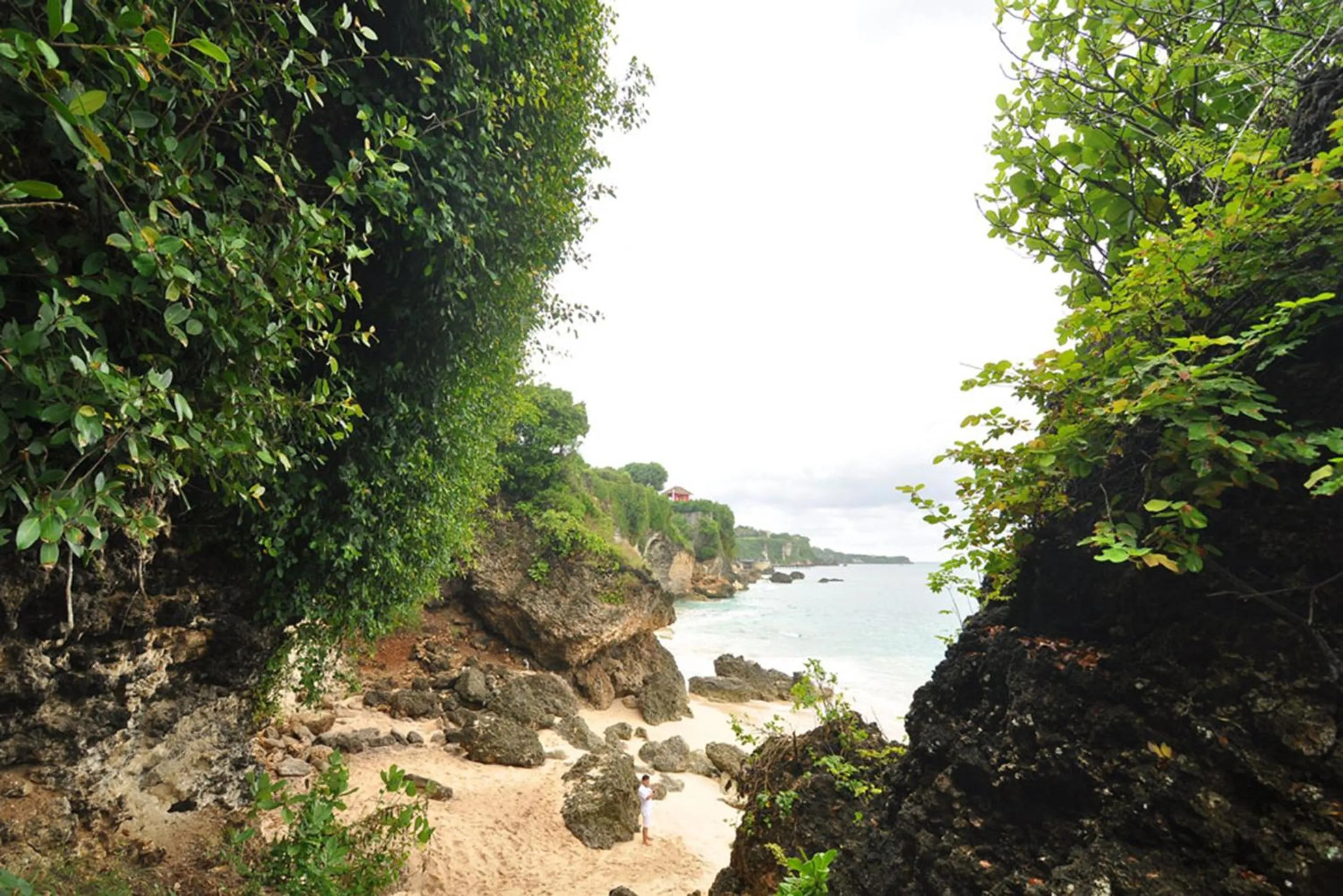 Beach in Kandava Villa