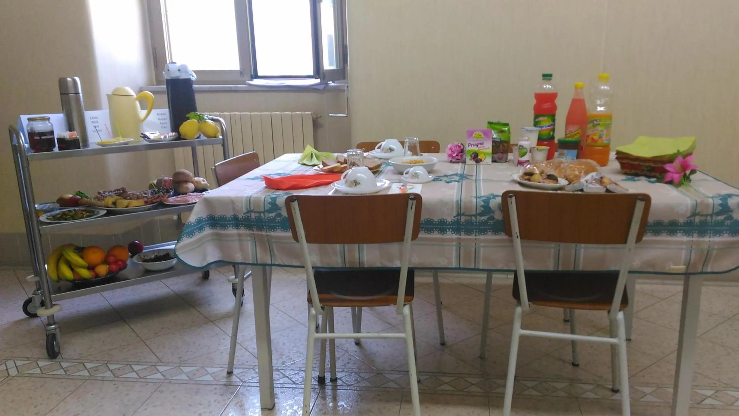 Coffee/tea facilities in Santa Maria Maddalena