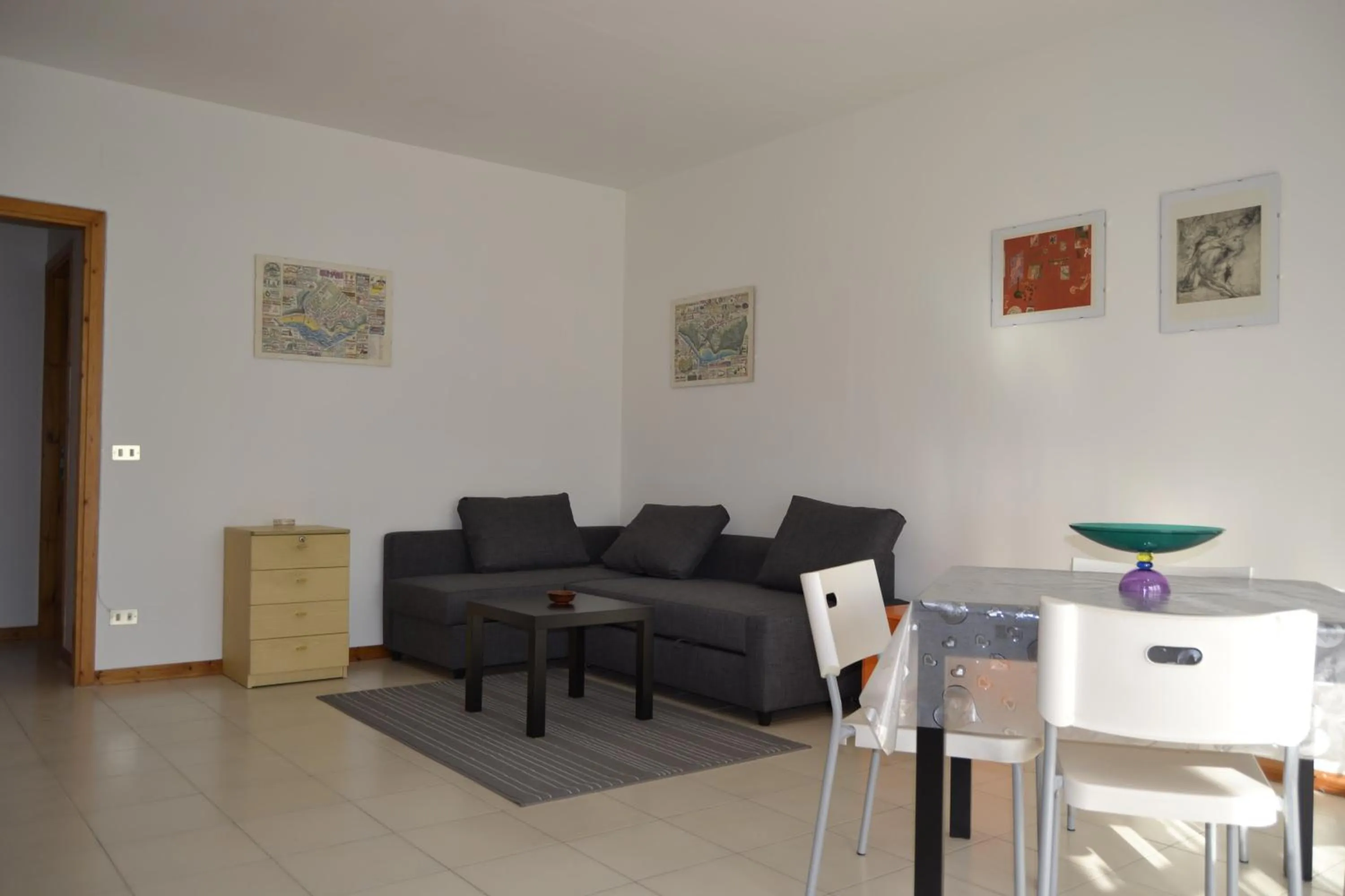Living room in Via Dante 10 Apartment