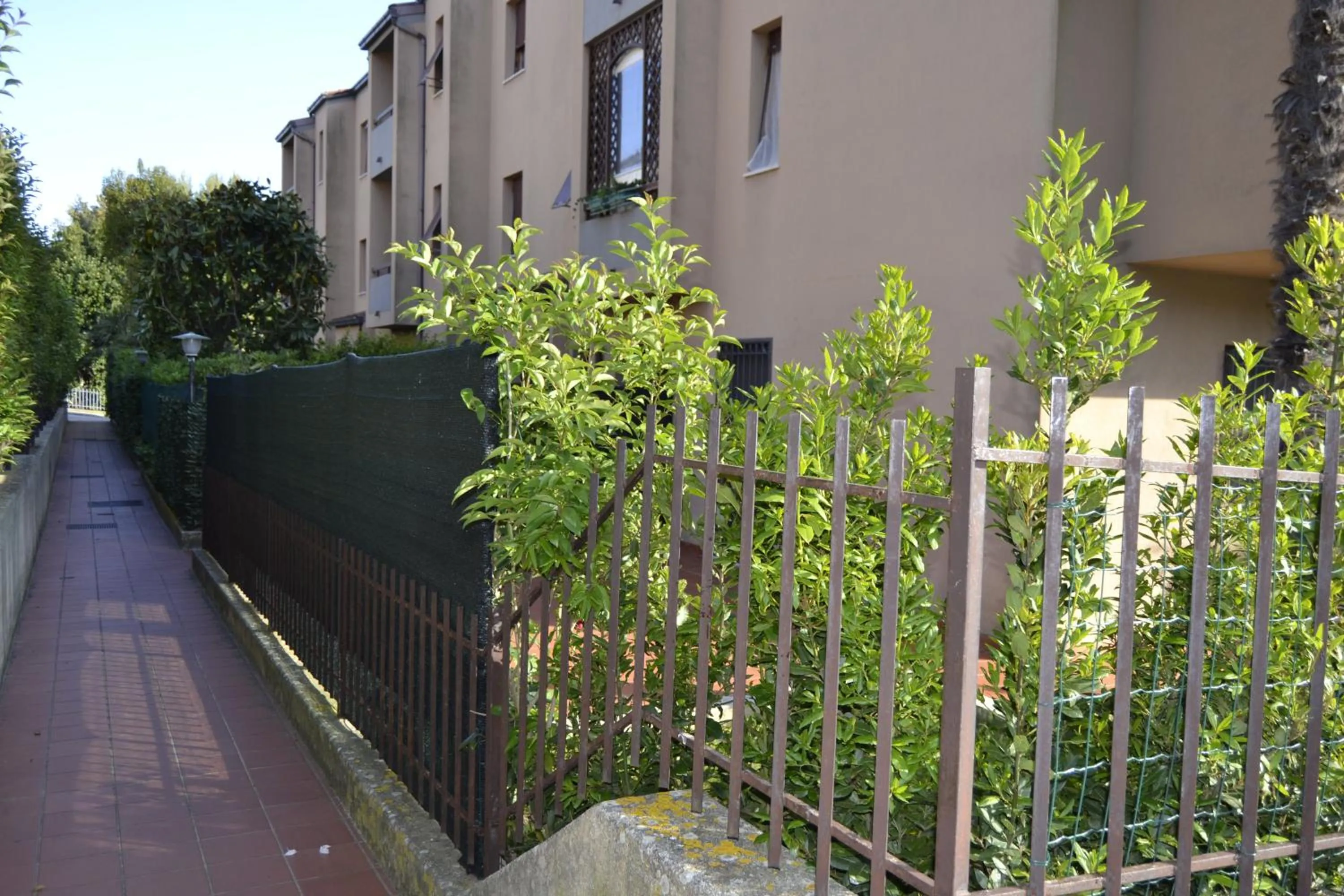 Facade/entrance in Via Dante 10 Apartment