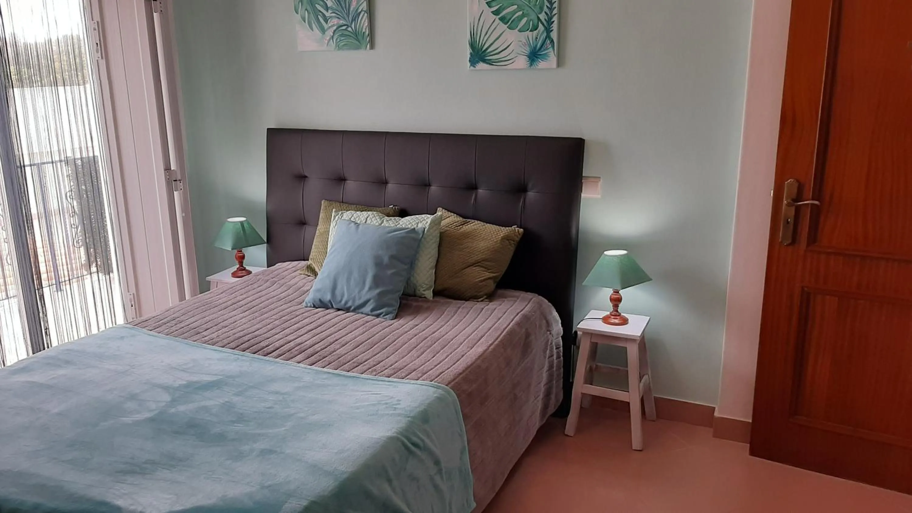 Bed in OCEANUS ROOM With private kitchen, bathroom and terrace 300m from the beach