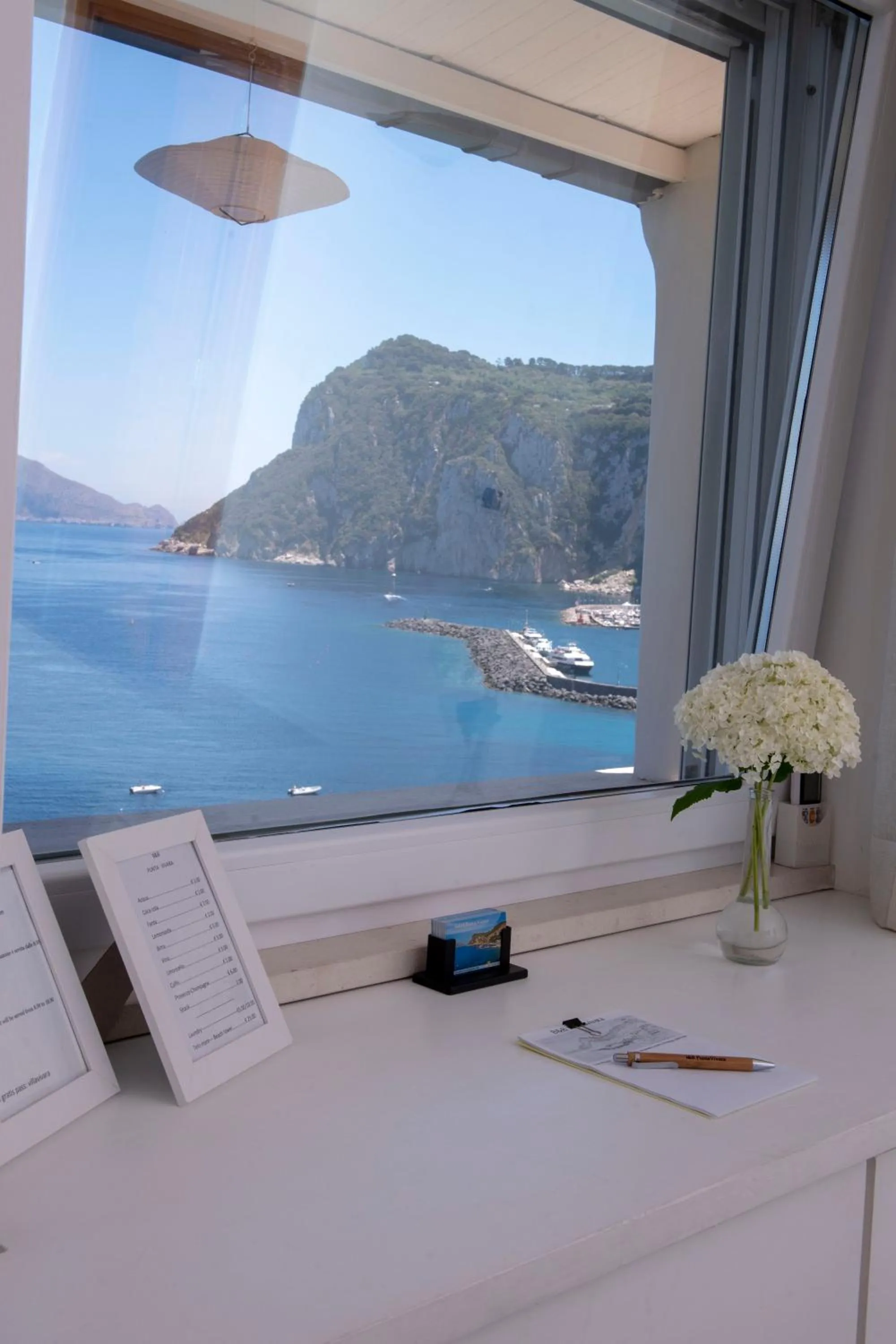 Day in B&B Punta Vivara